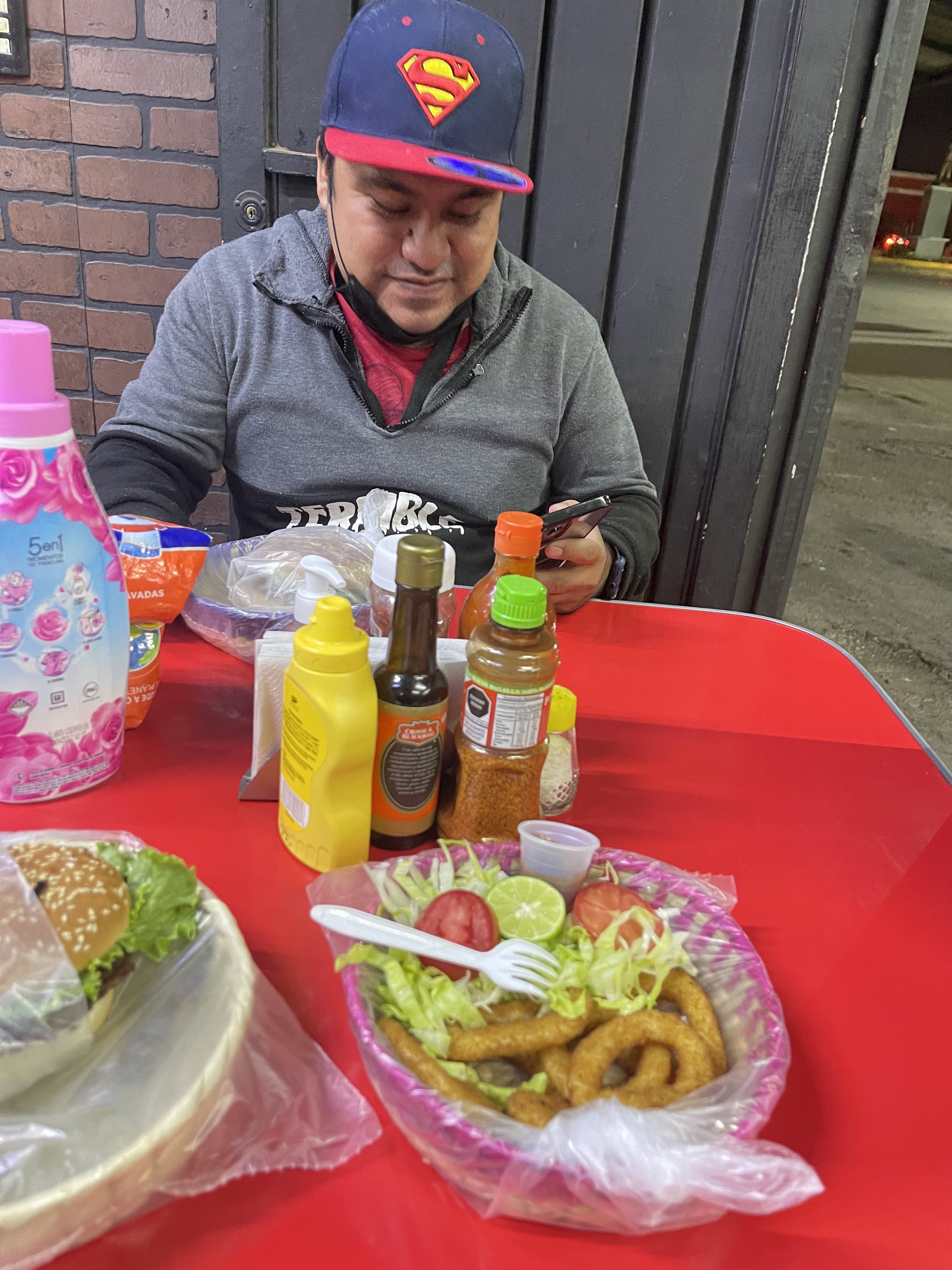 burger Delix image 7