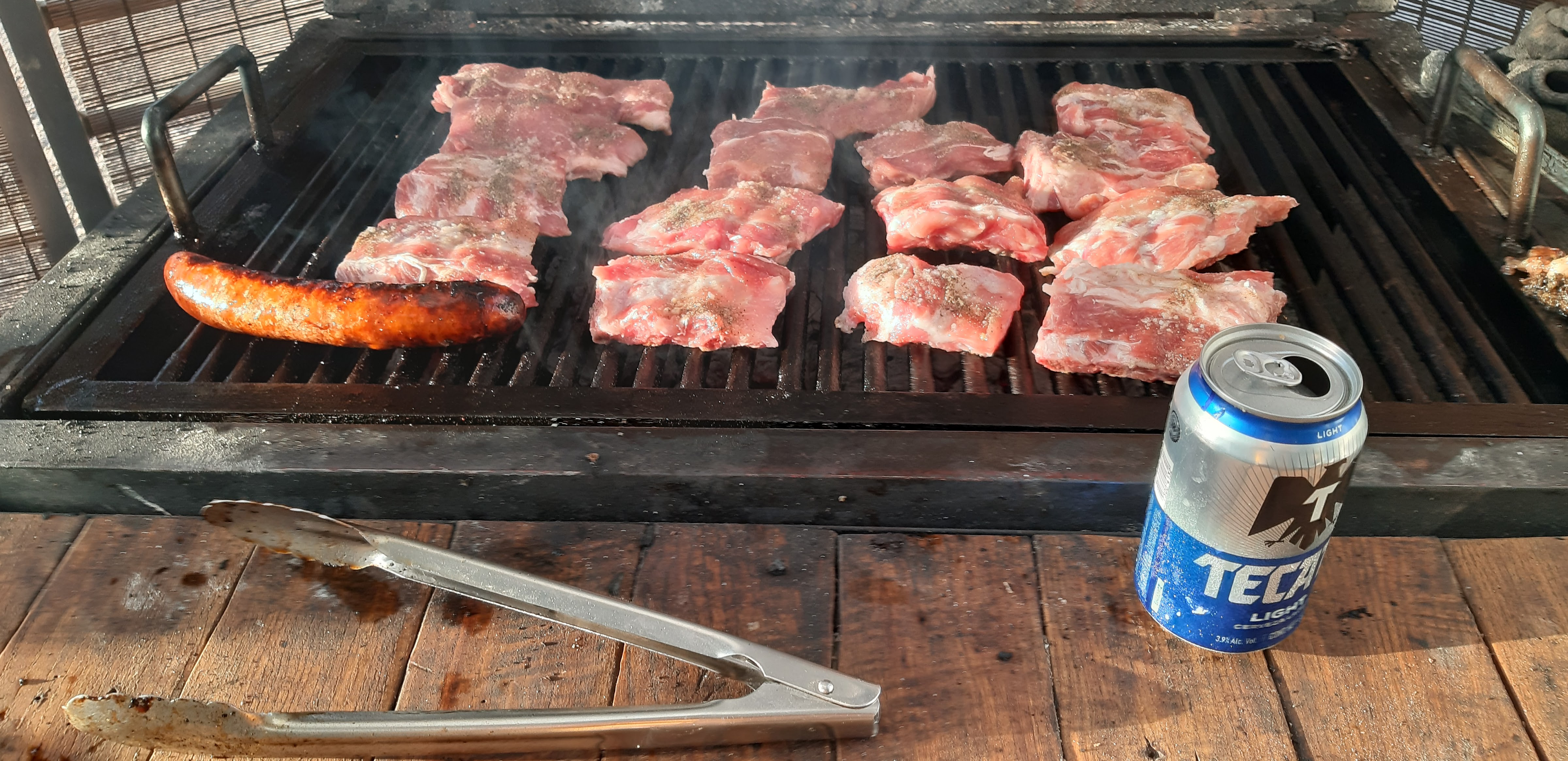 42-24 Ribs & Wurst image 2