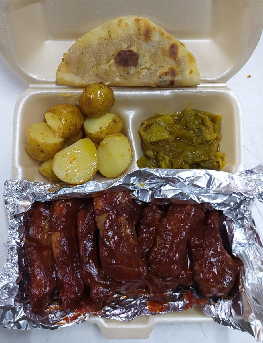 42-24 Ribs & Wurst image 3