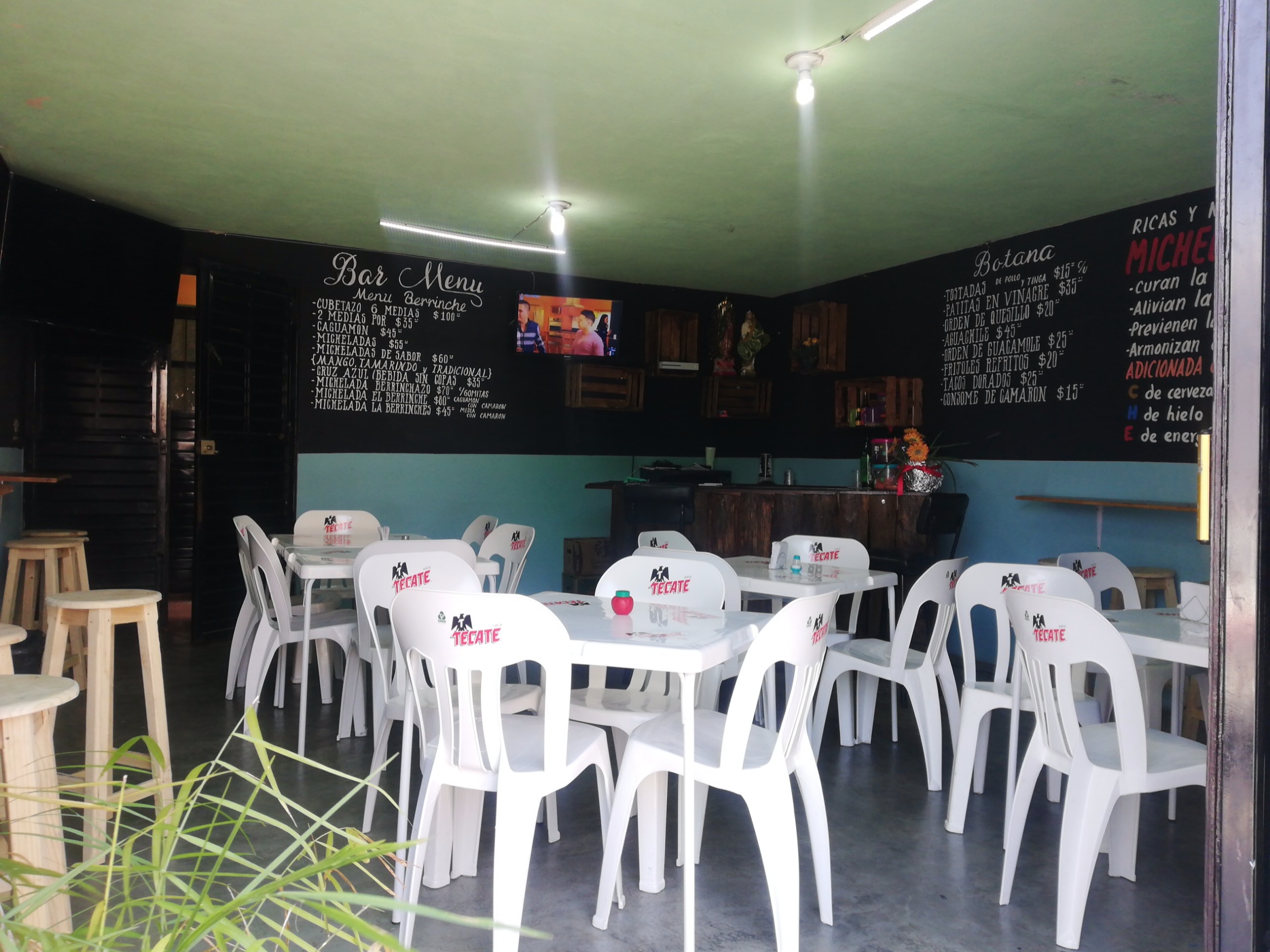 RESTAURANTE BAR EL BERRINCHE image 4