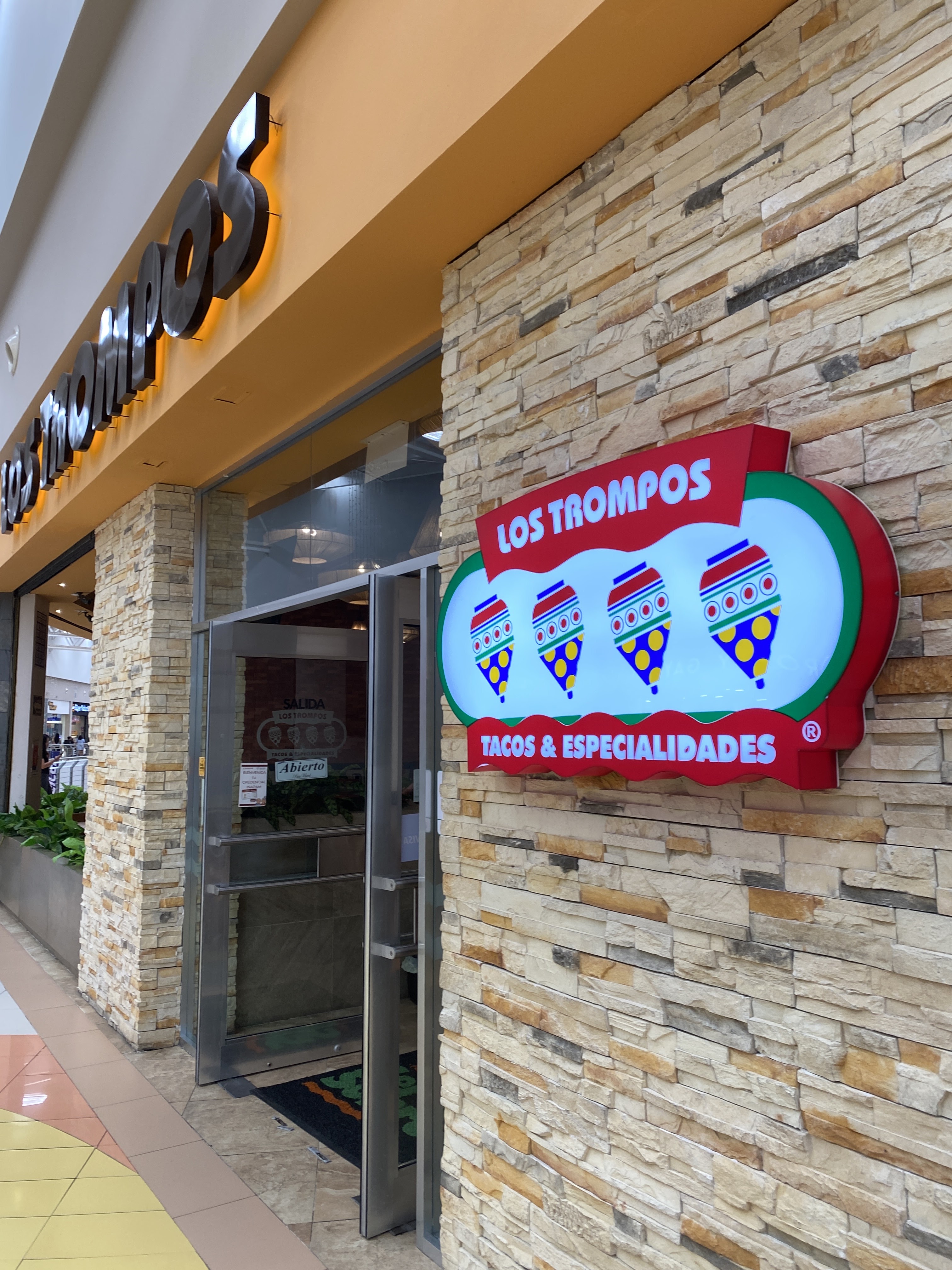 Los Trompos Campeche. image 4