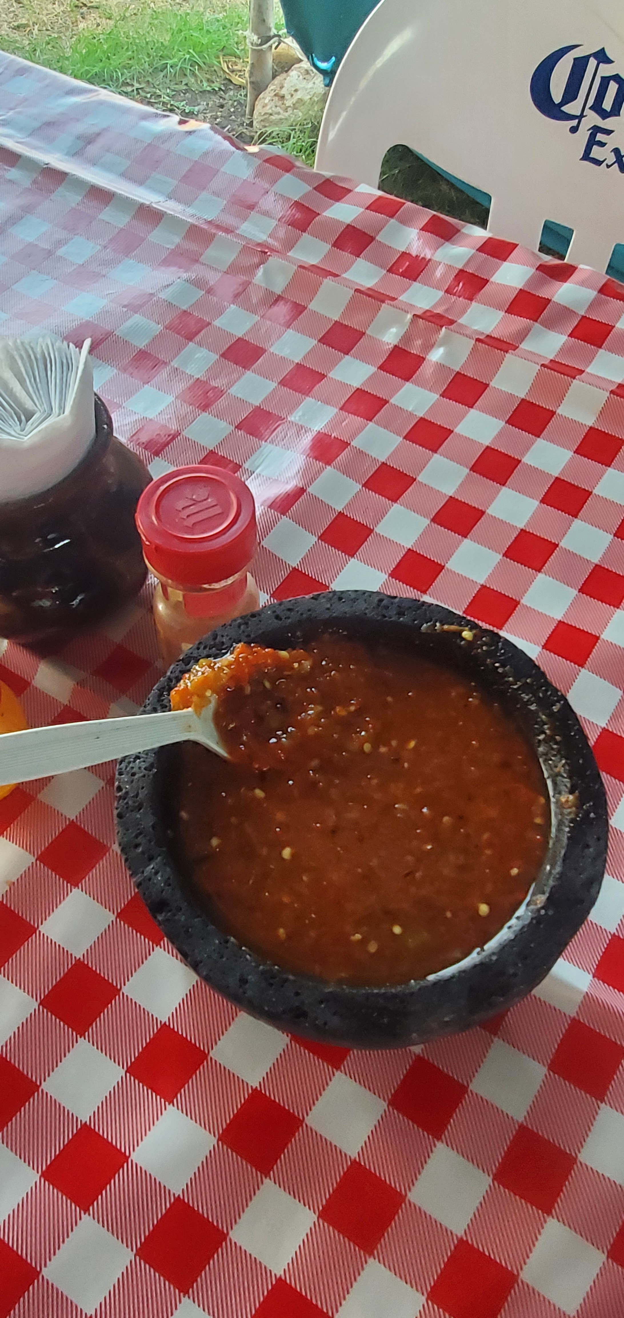 Doña mari comida casera rica barbacoa y pancita de res gorditas de guisos y una variedad de bebidas incluyendo el rico pulque image 5