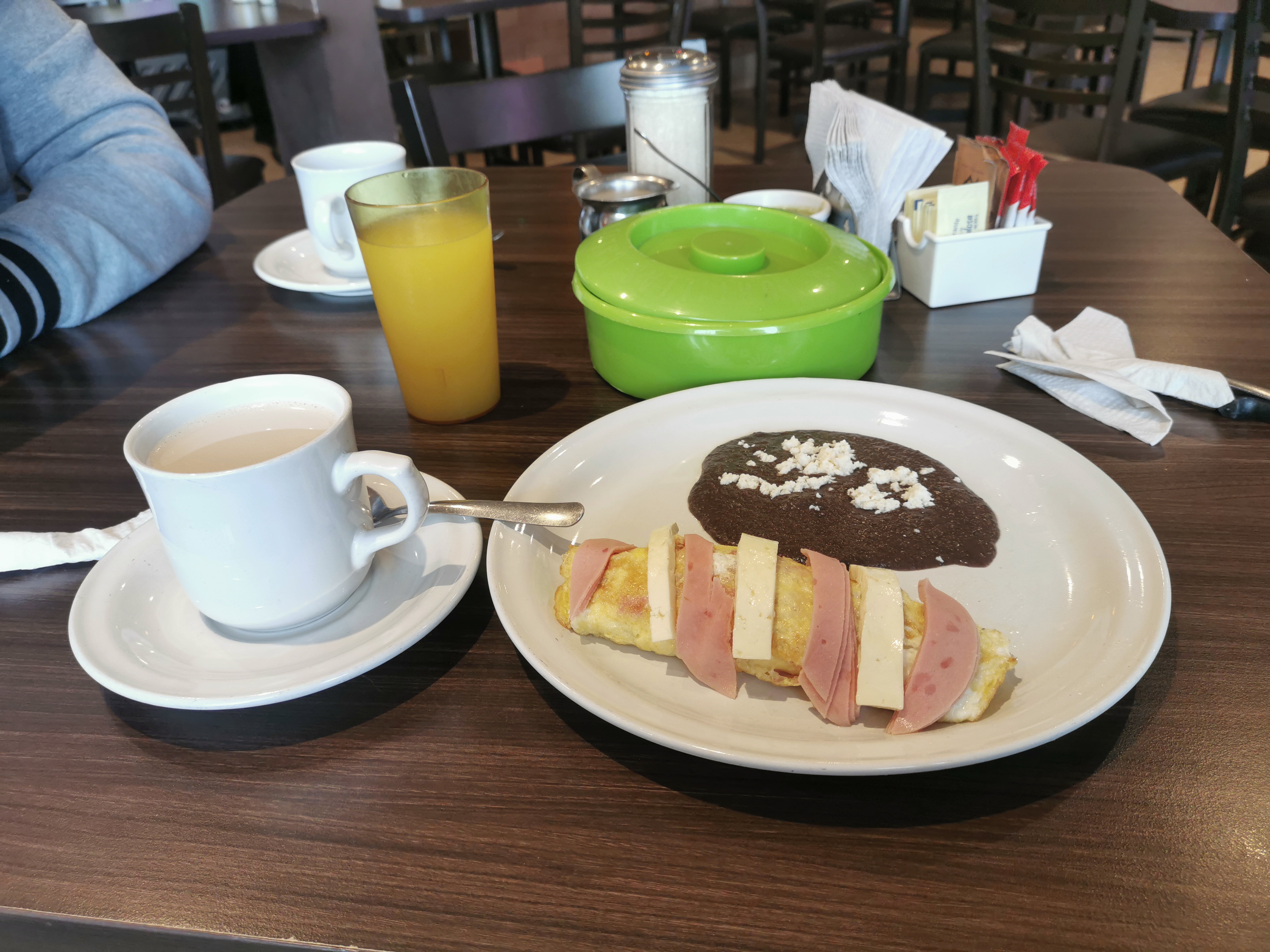 Lindero Aeropuerto image 5