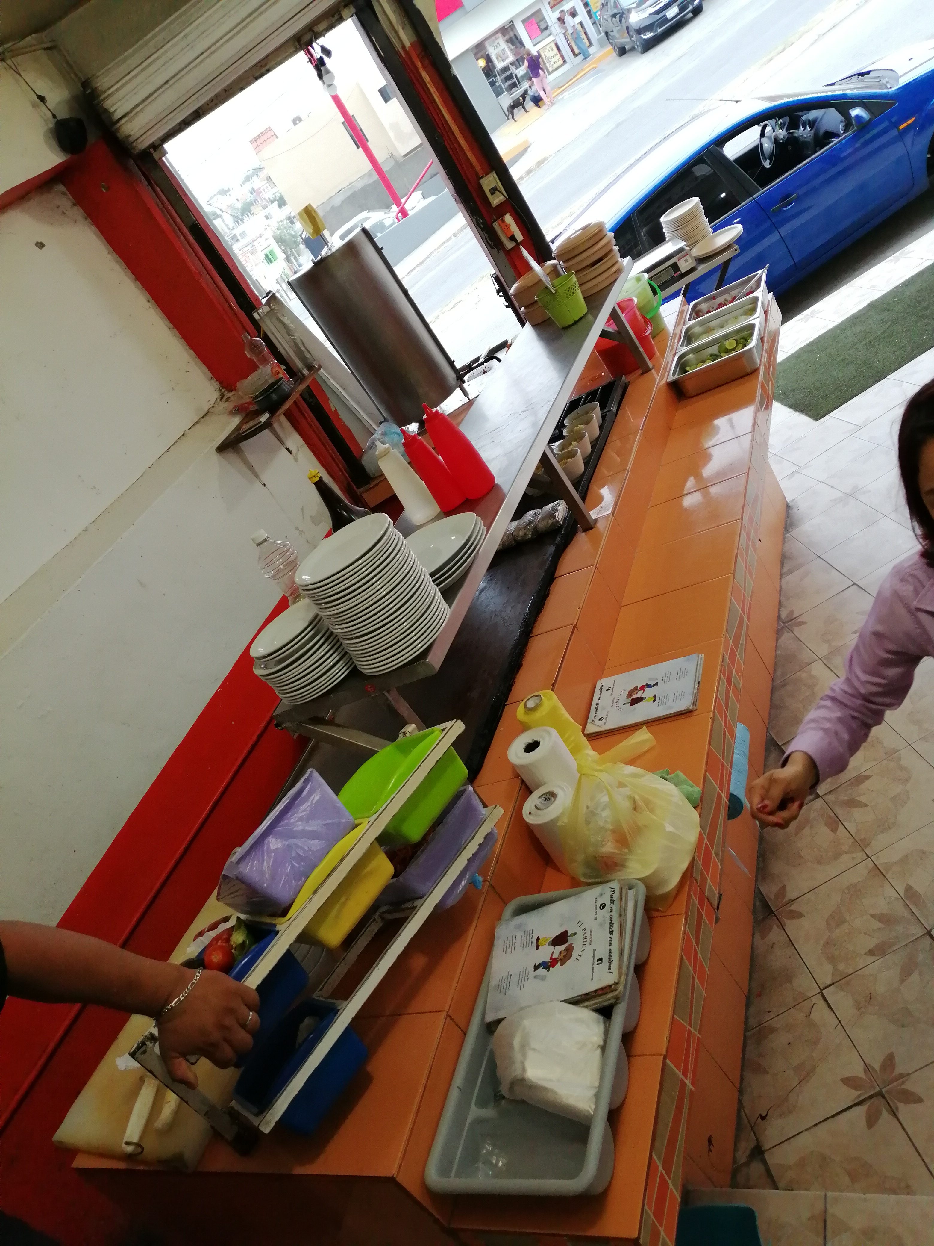 Taqueria El Pariente Suc. Calzada San Pedro image 7