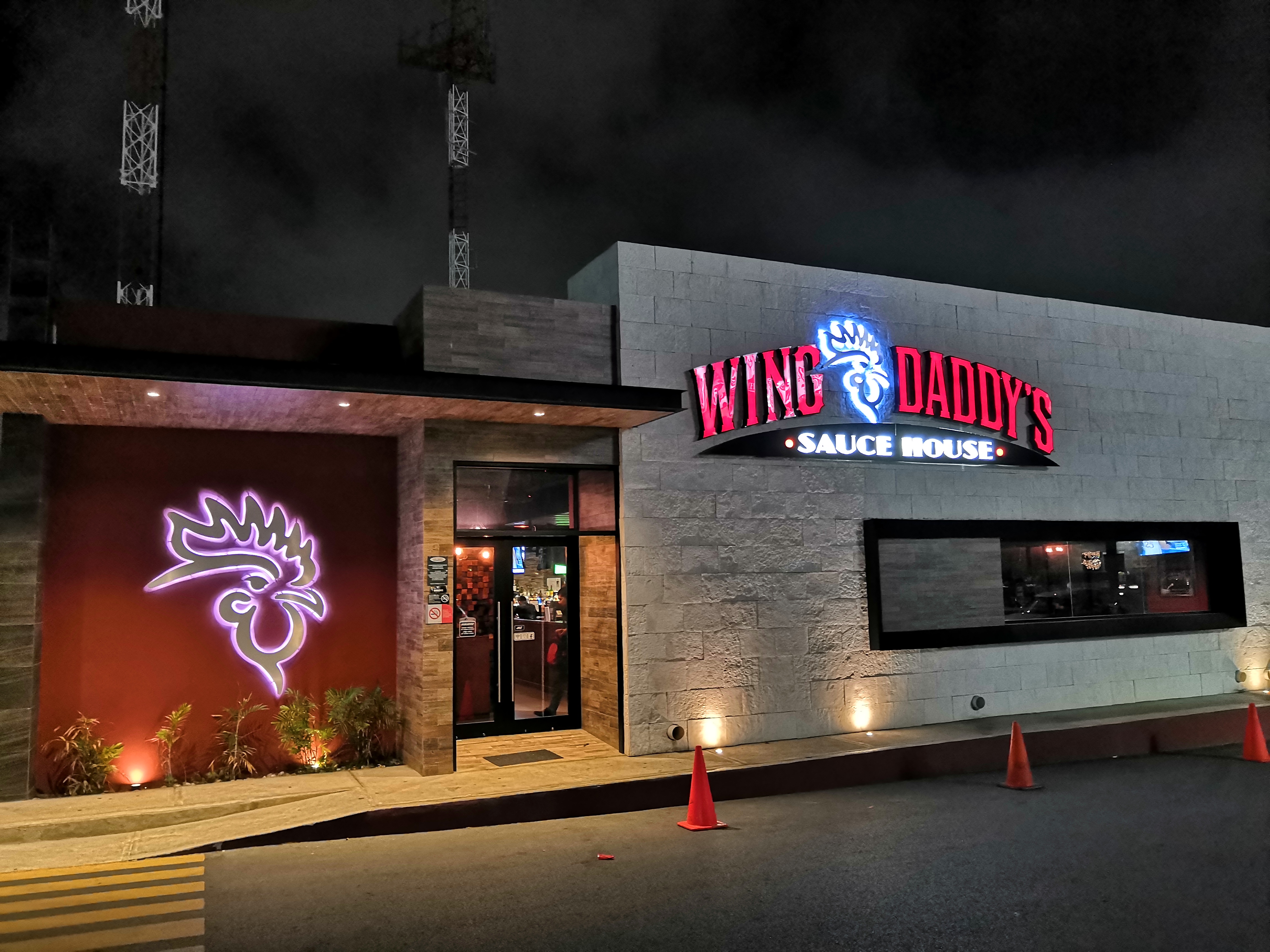 Wing Daddy's Tampico image 1