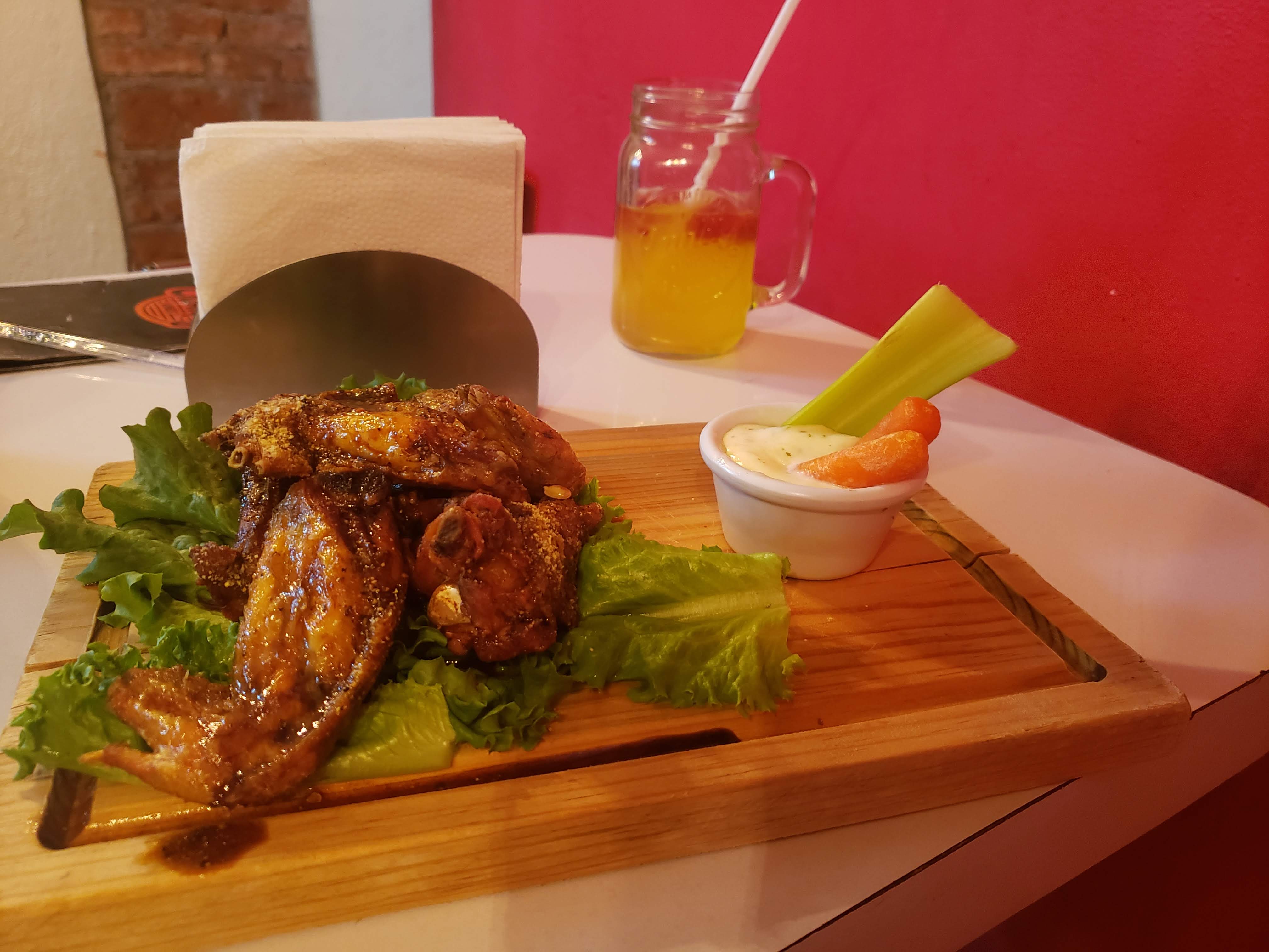 Chompis Wings image 6