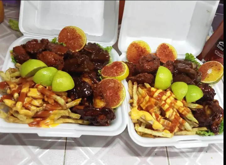 CHINOBURGUER'S & SNACK'S image 5