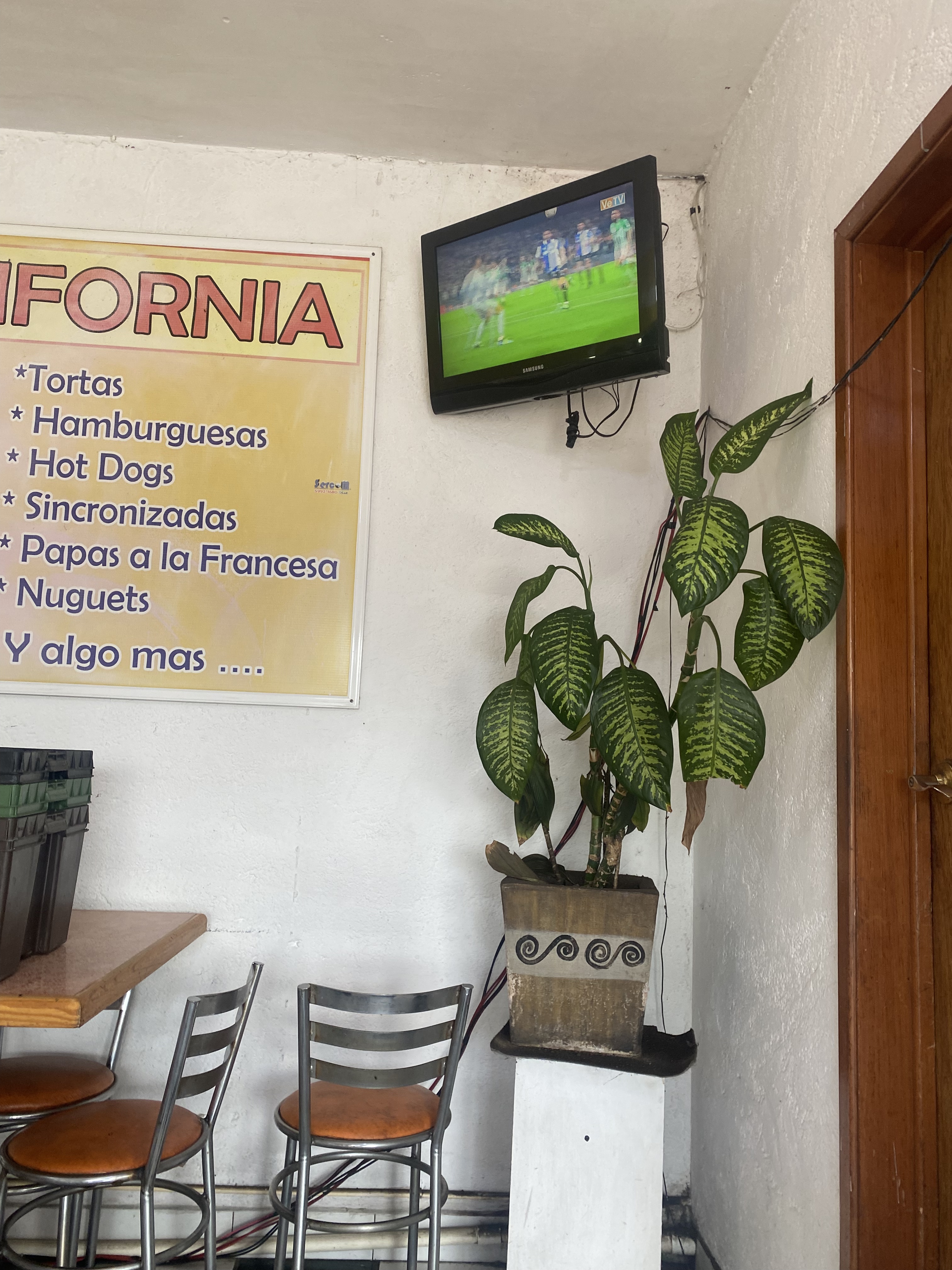 Tortas California image 8