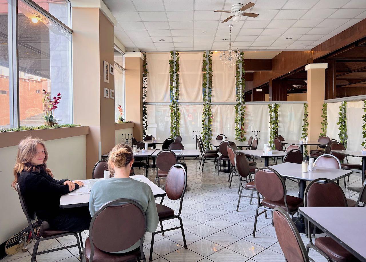 Restaurant Los Olas image 1