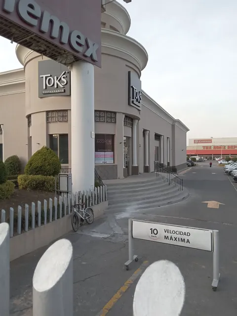 Toks Coacalco image 1