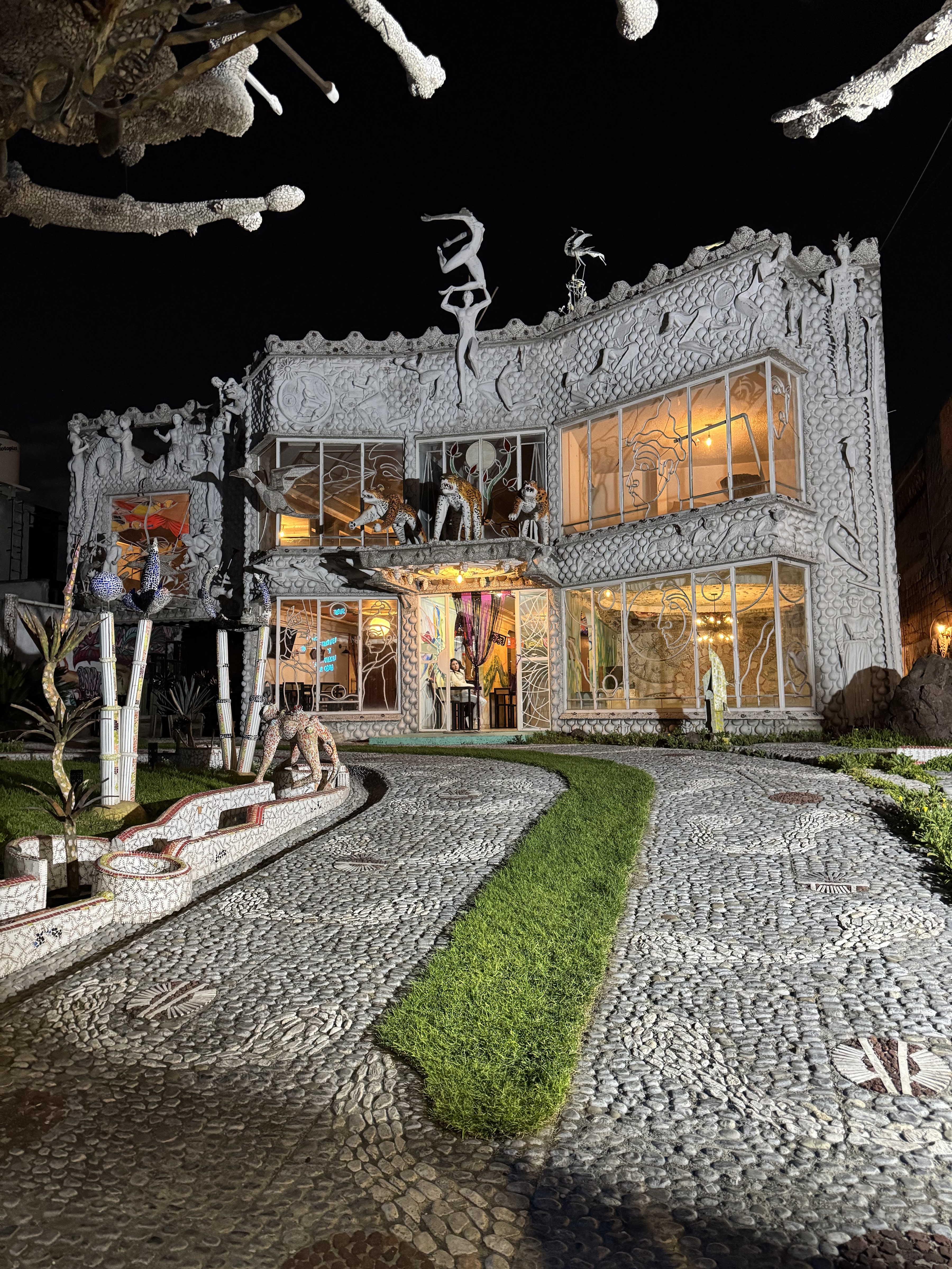 Casa de las Gárgolas image 3