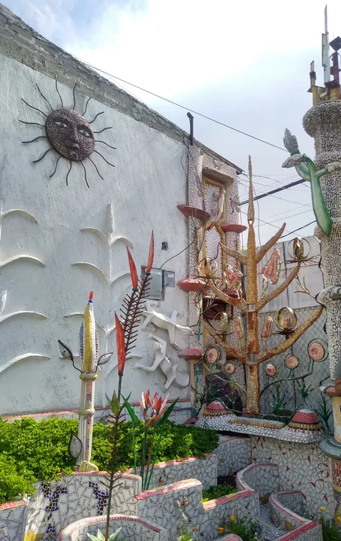 Casa de las Gárgolas image 8