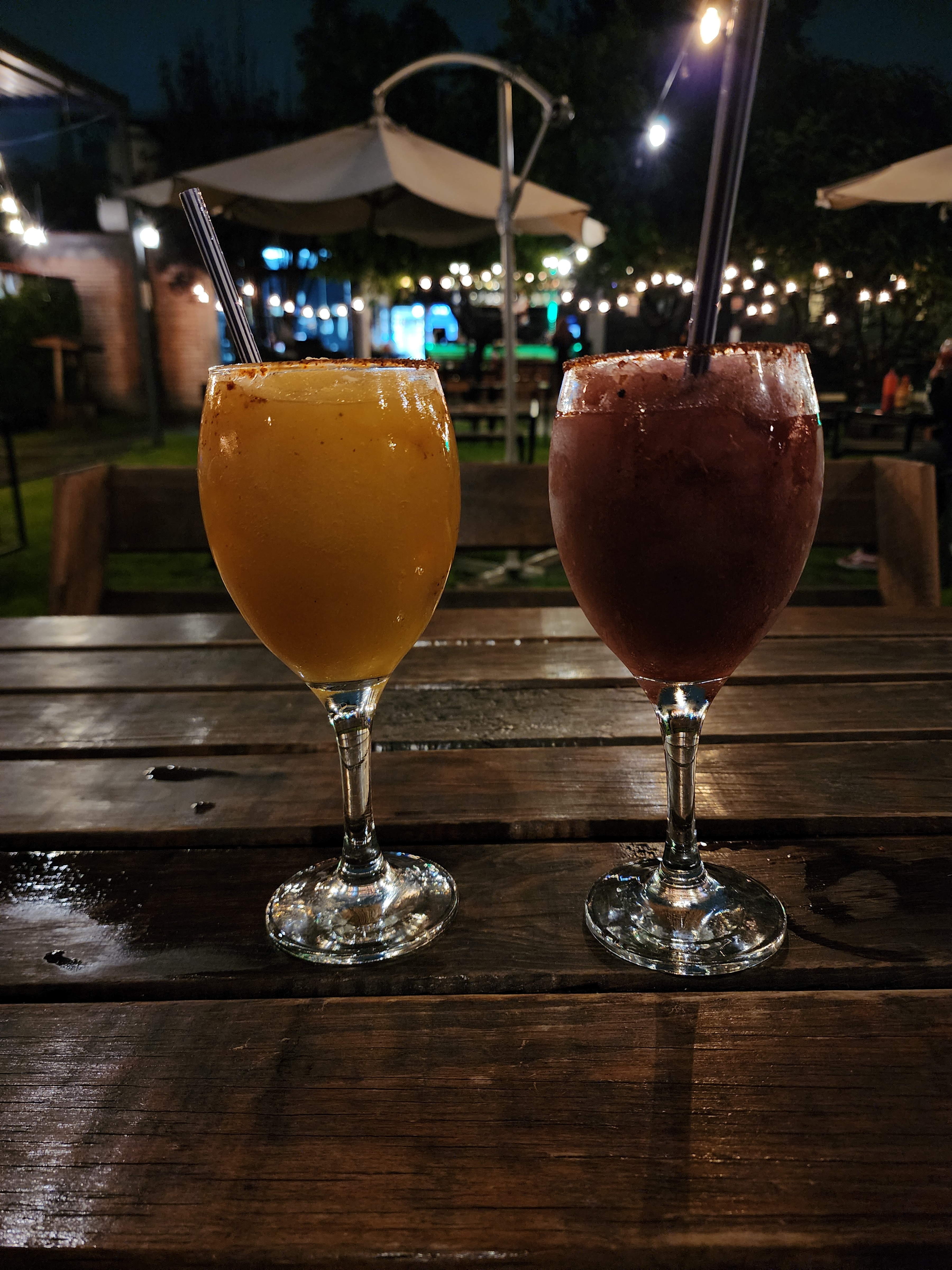 Las Margaritas Beer Garden image 2