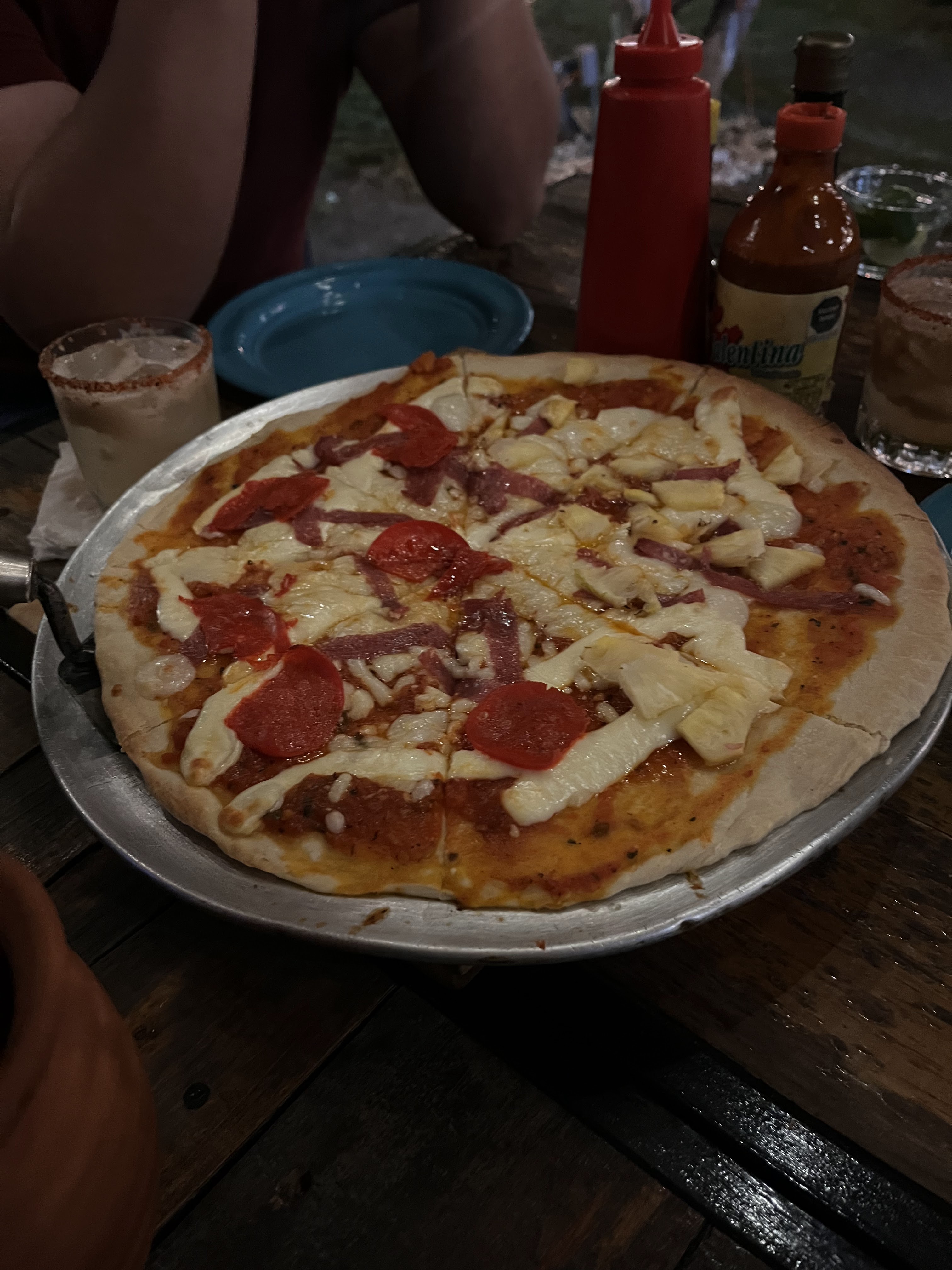 Las Margaritas Beer Garden image 10