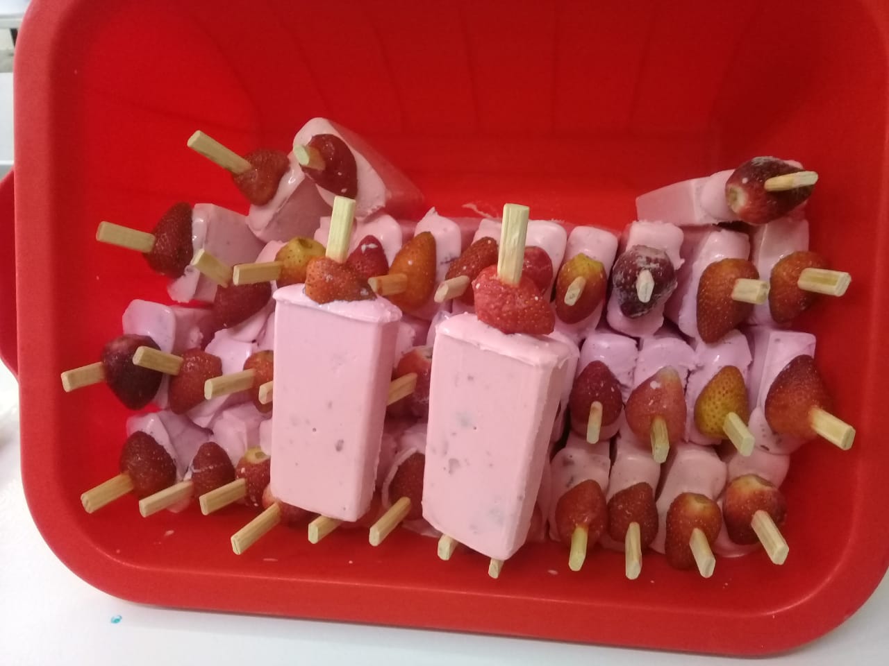 Paletería La Mich. Big Tree image 3