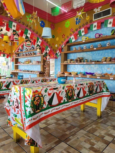 Taqueria La Mexicana Santa Catarina image 3