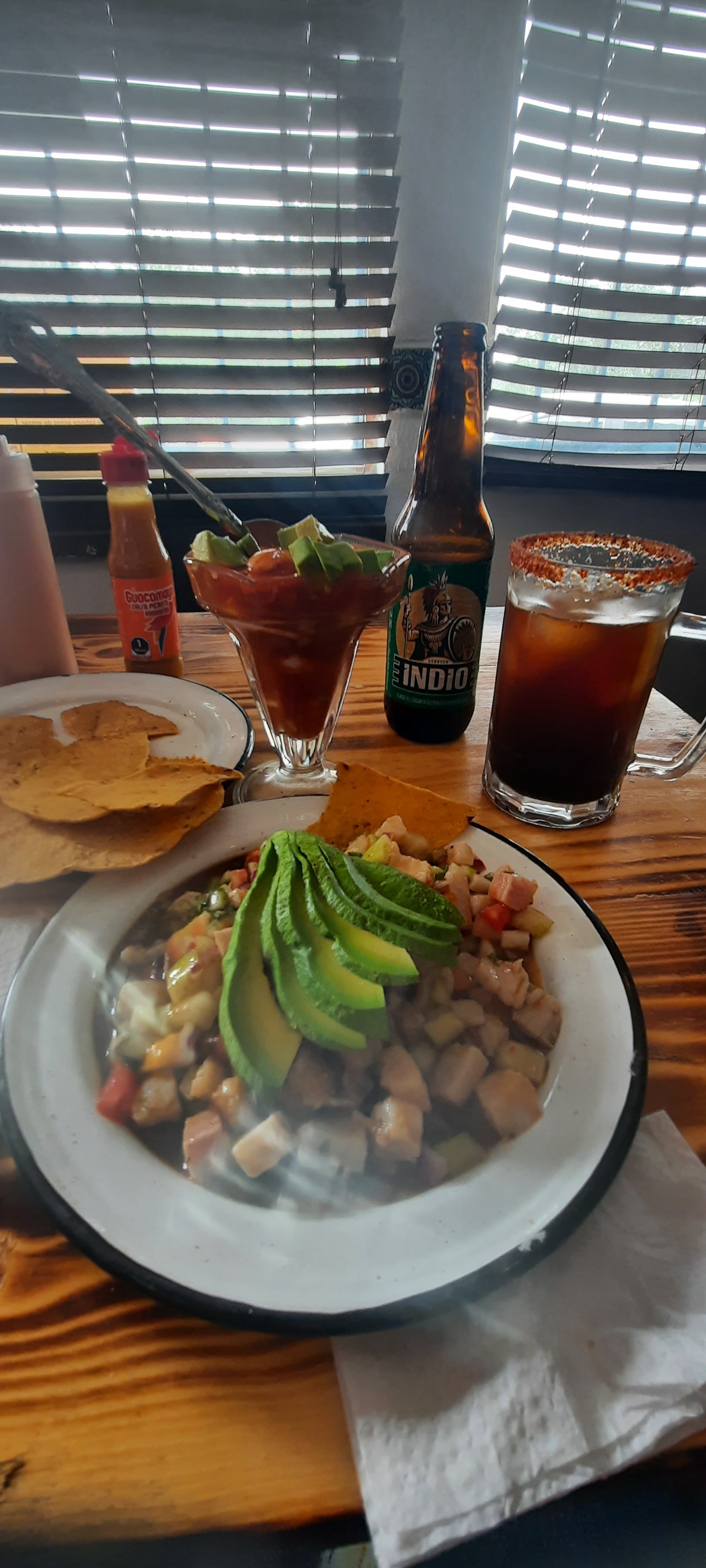 El Pez Gordo image 3