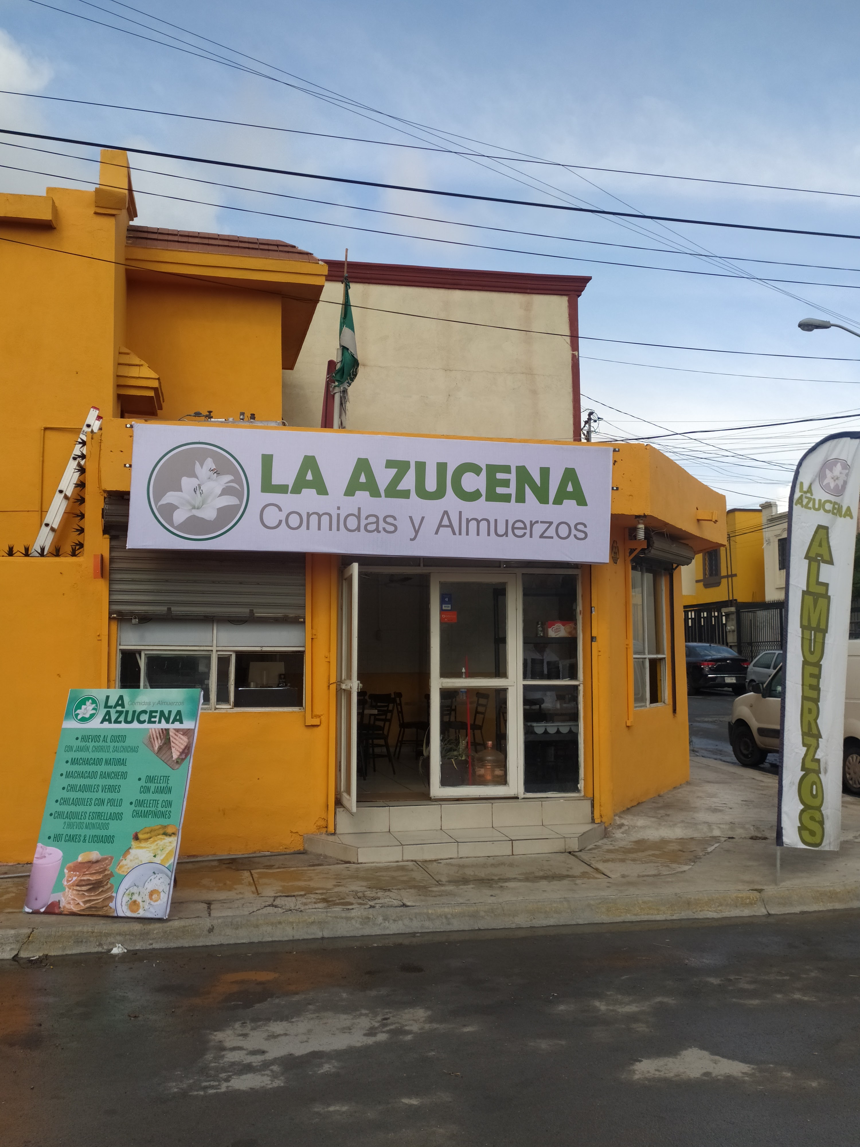 La Azucena image 1