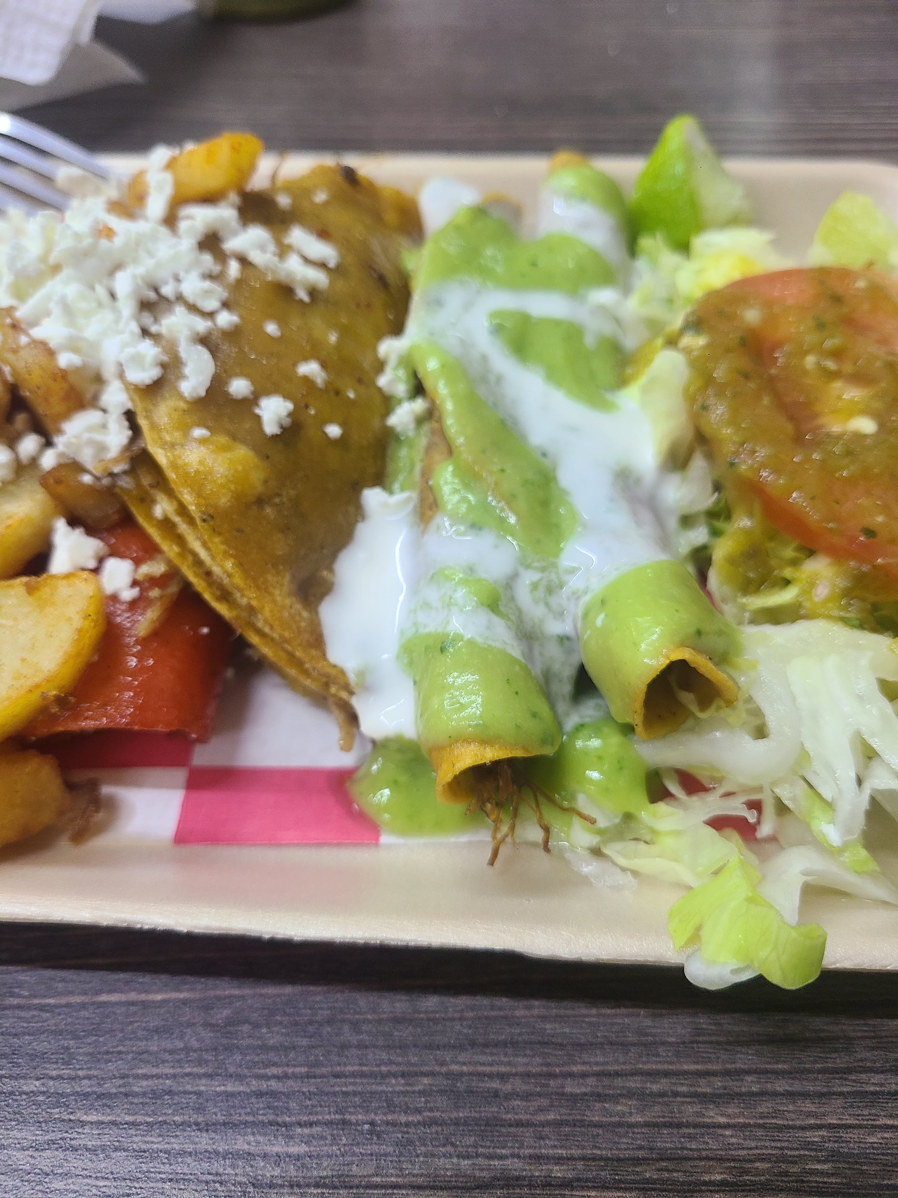 TAQUERIA Mi Jardin image 1