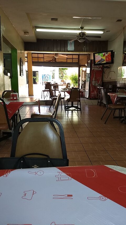 TAQUERIA Mi Jardin image 2