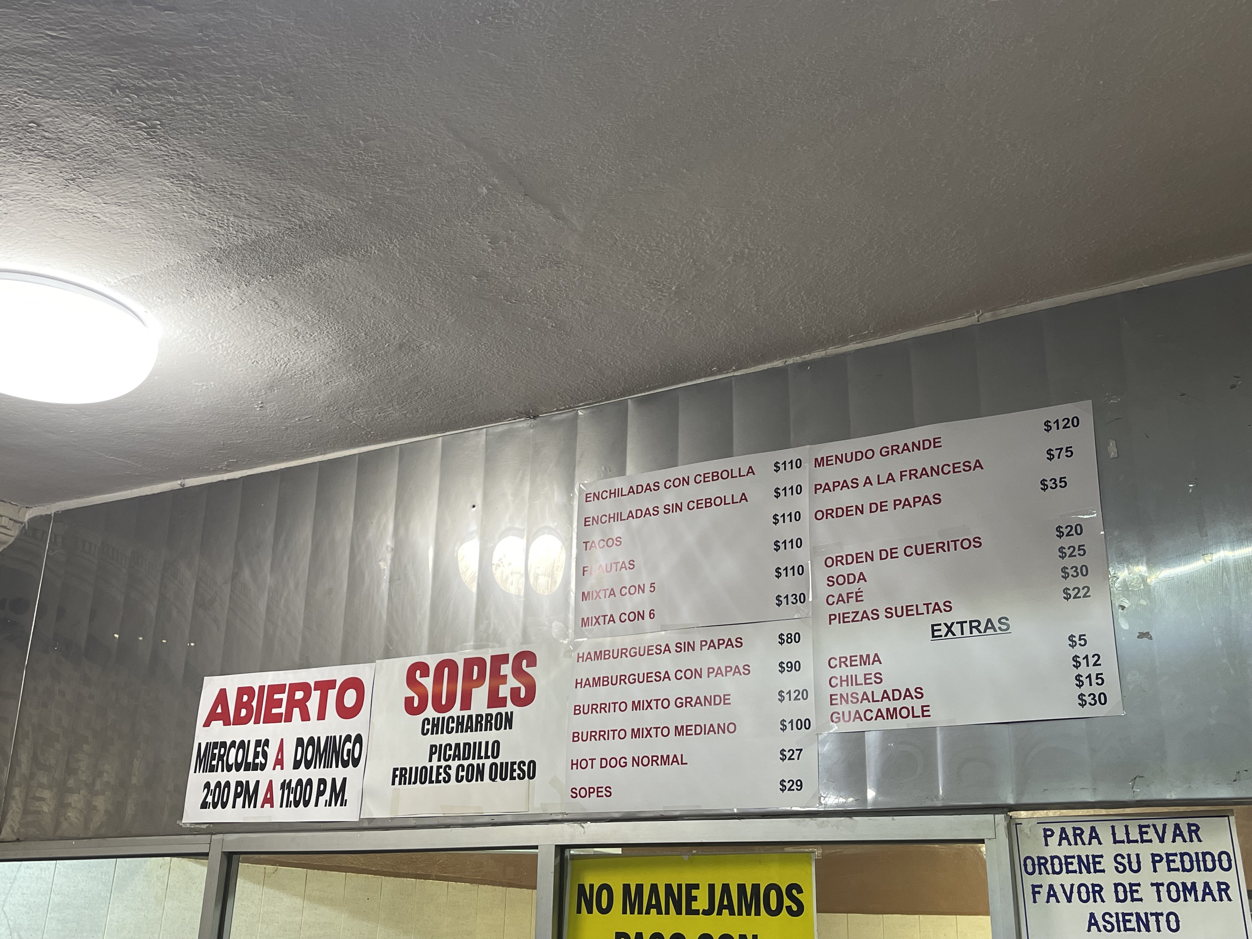 TAQUERIA Mi Jardin image 8