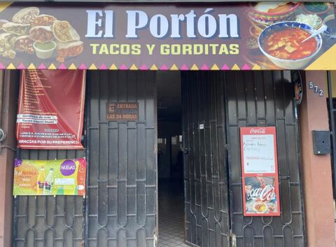 Tacos y barbacoa "El portón" image 7