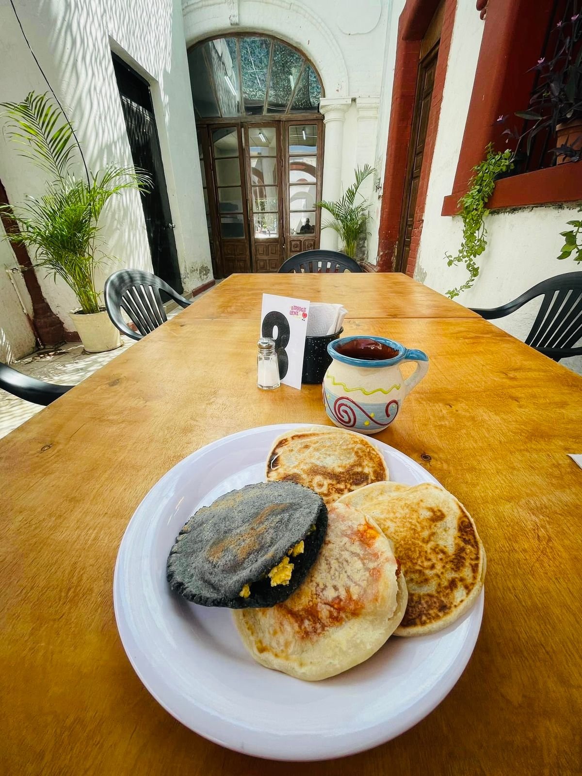 Barriga Llena Restaurante image 3