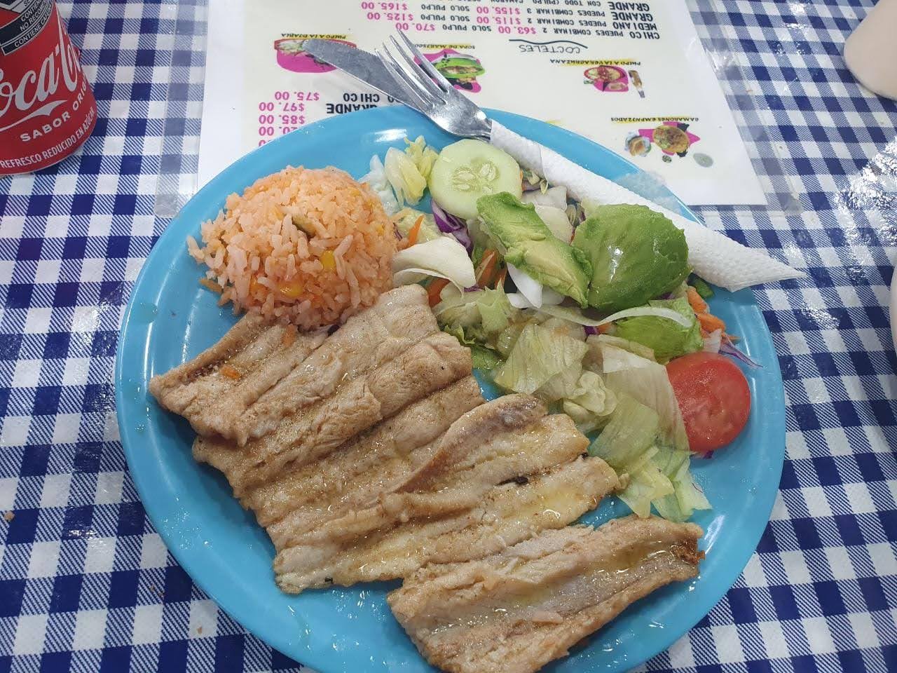 Ostioneria La Cascada image 10