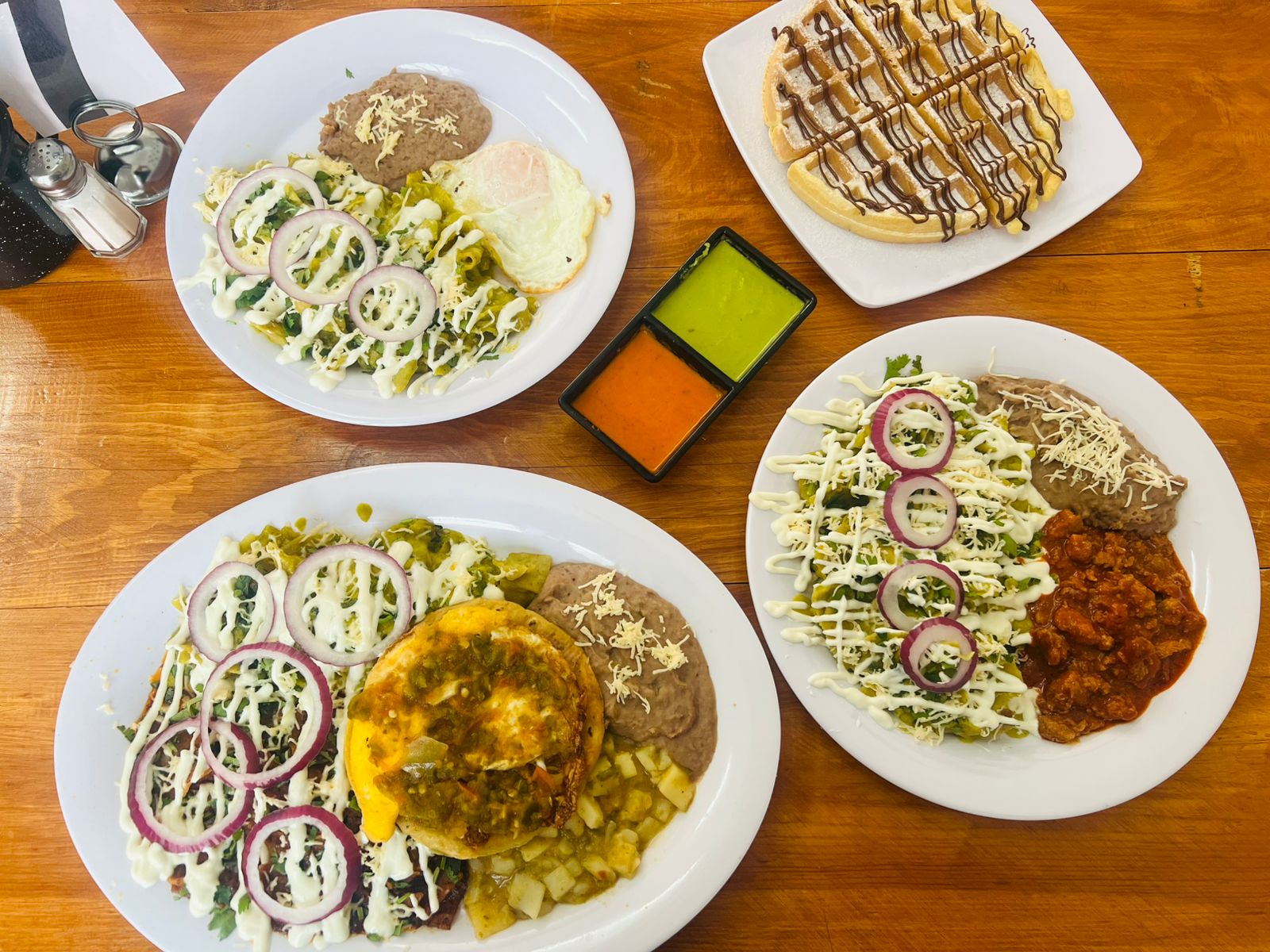 Barriga Llena Restaurante image 2