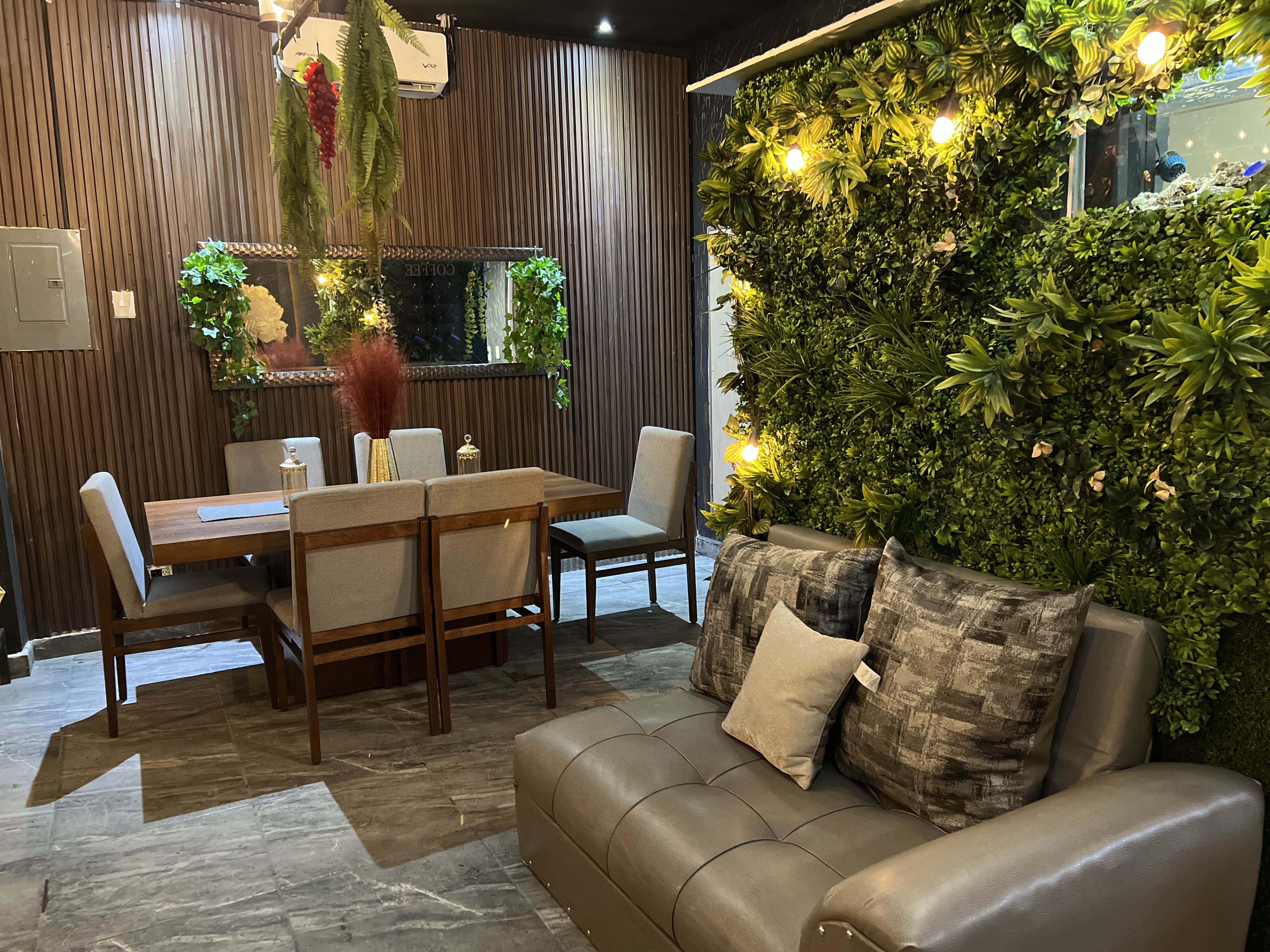 Restaurante y bufet Mr chilaquil image 3