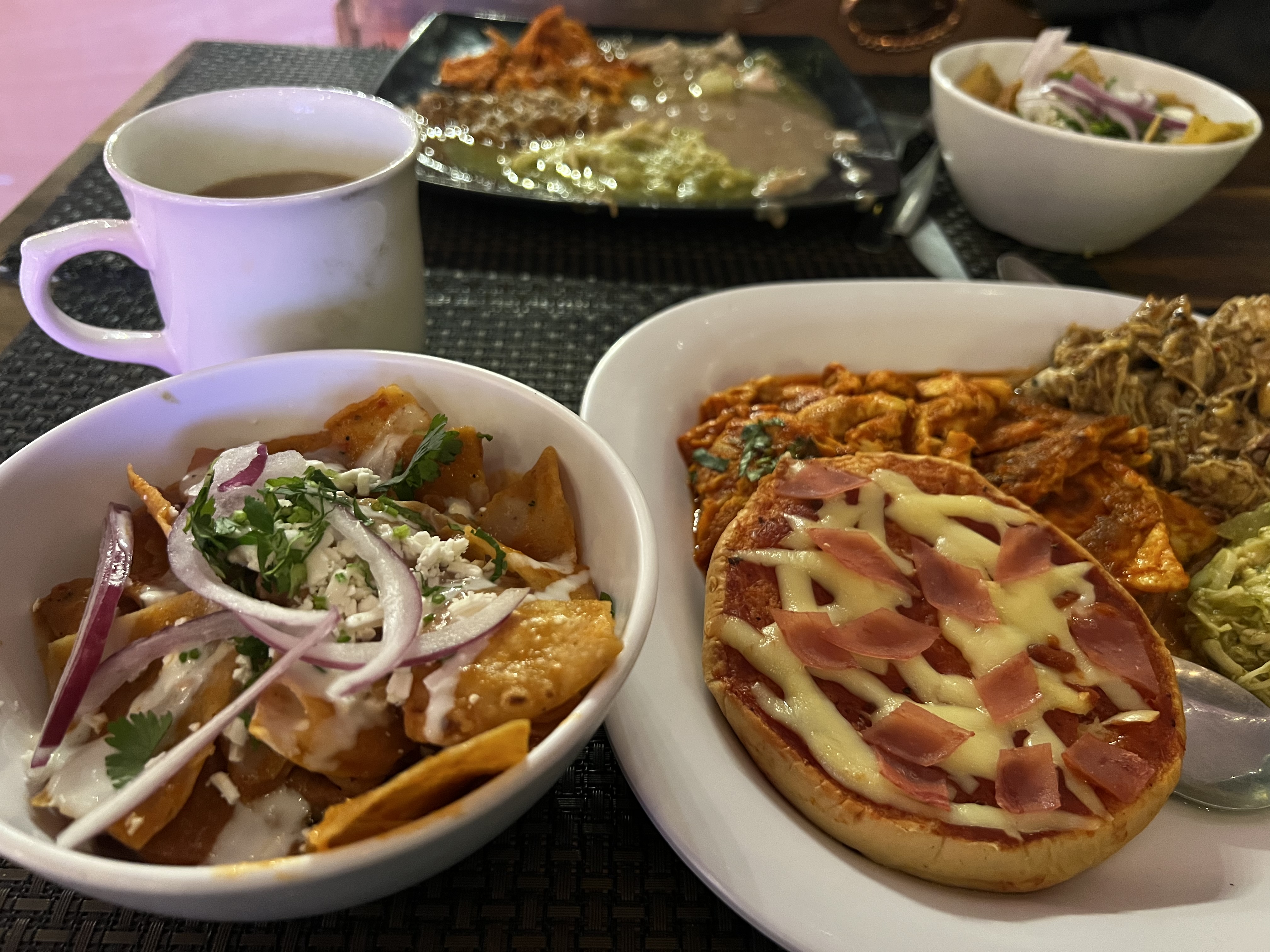 Restaurante y bufet Mr chilaquil image 6