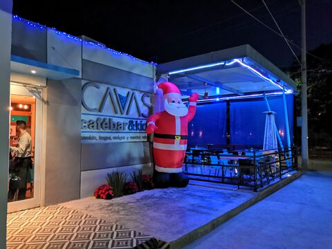 Cavas CaféBar & Kids image 1