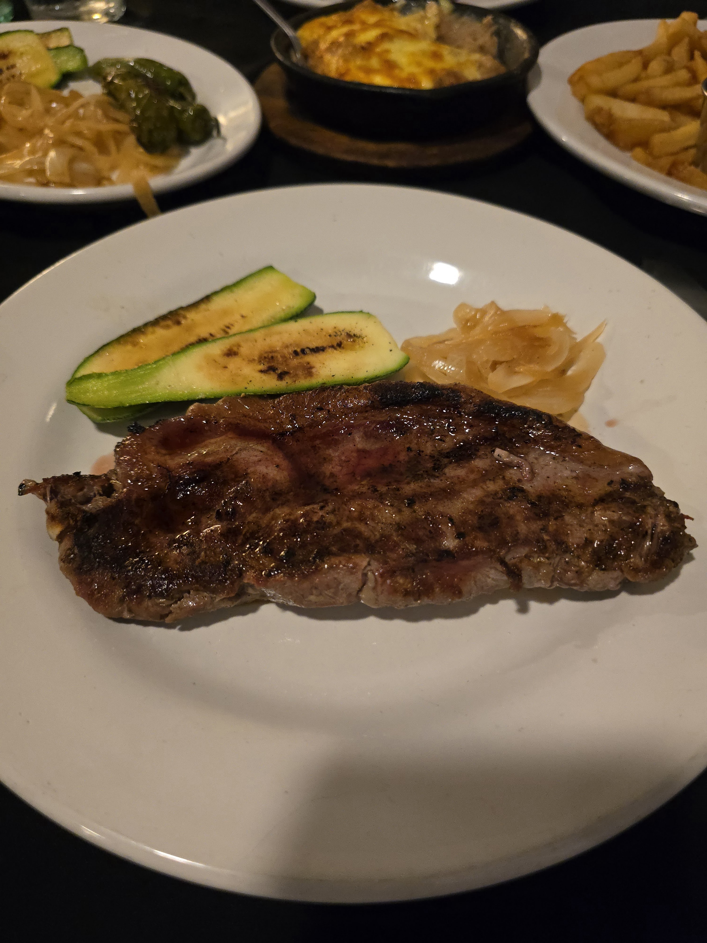 El Bronco Steak House & Bar Los Mochis image 5