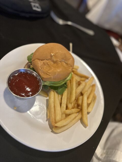 El Bronco Steak House & Bar Los Mochis image 6