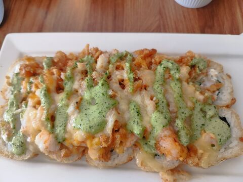 Sushi House image 4