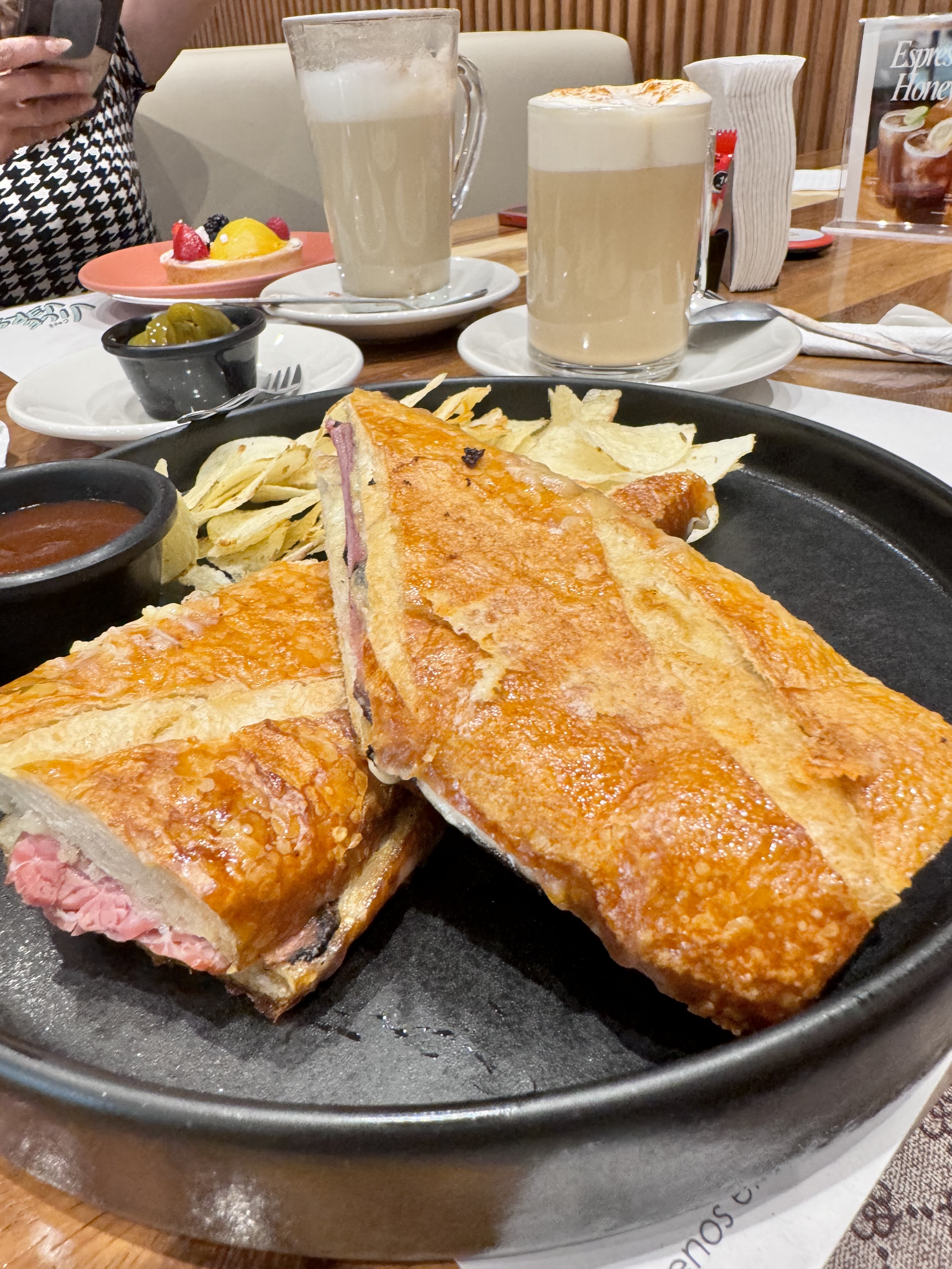 Viceversa Cafe image 8