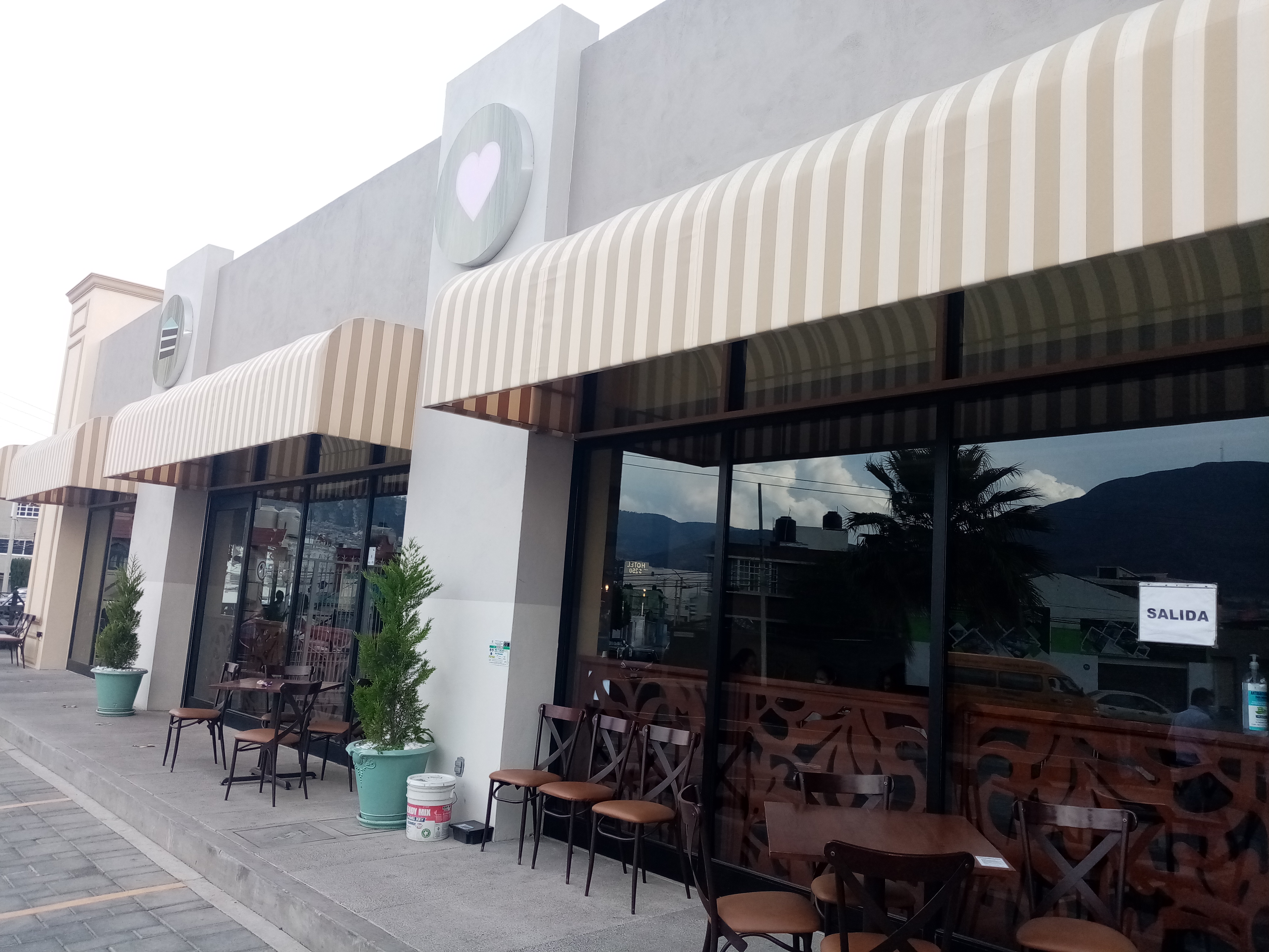 Cake House Plus image 1