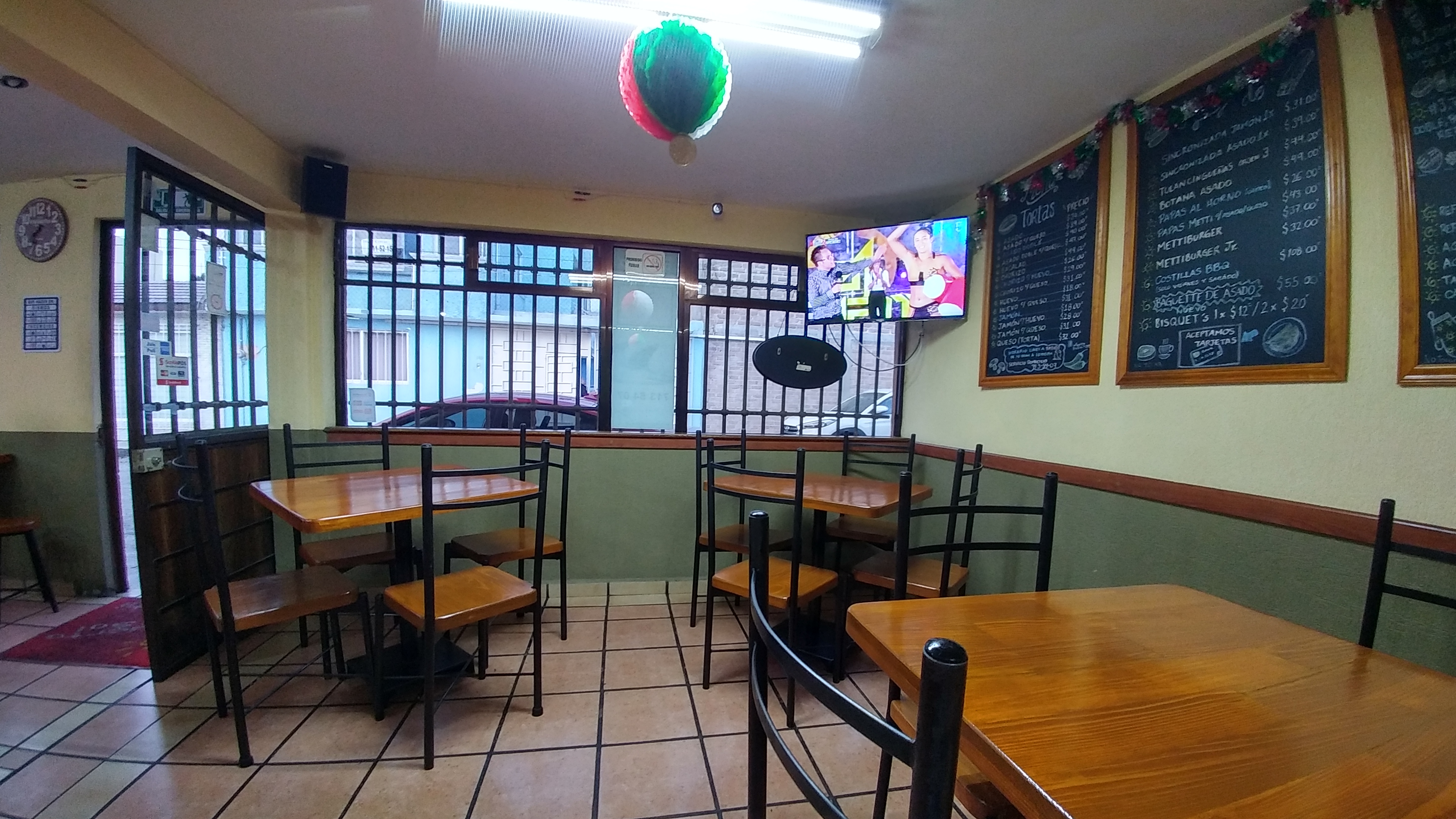 La Puerta del Sol Metti image 4