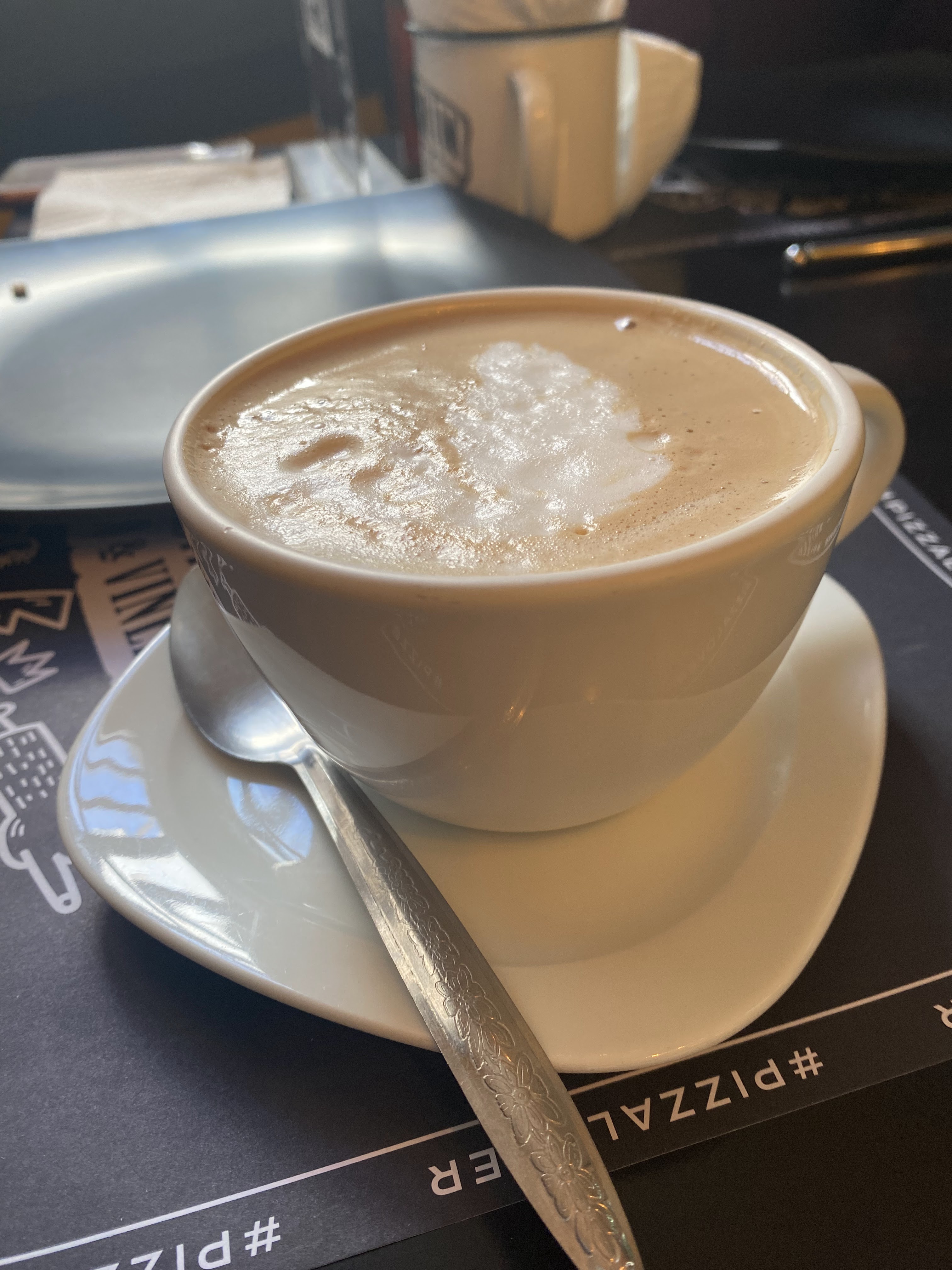 Machin Pizza & Bistro image 8