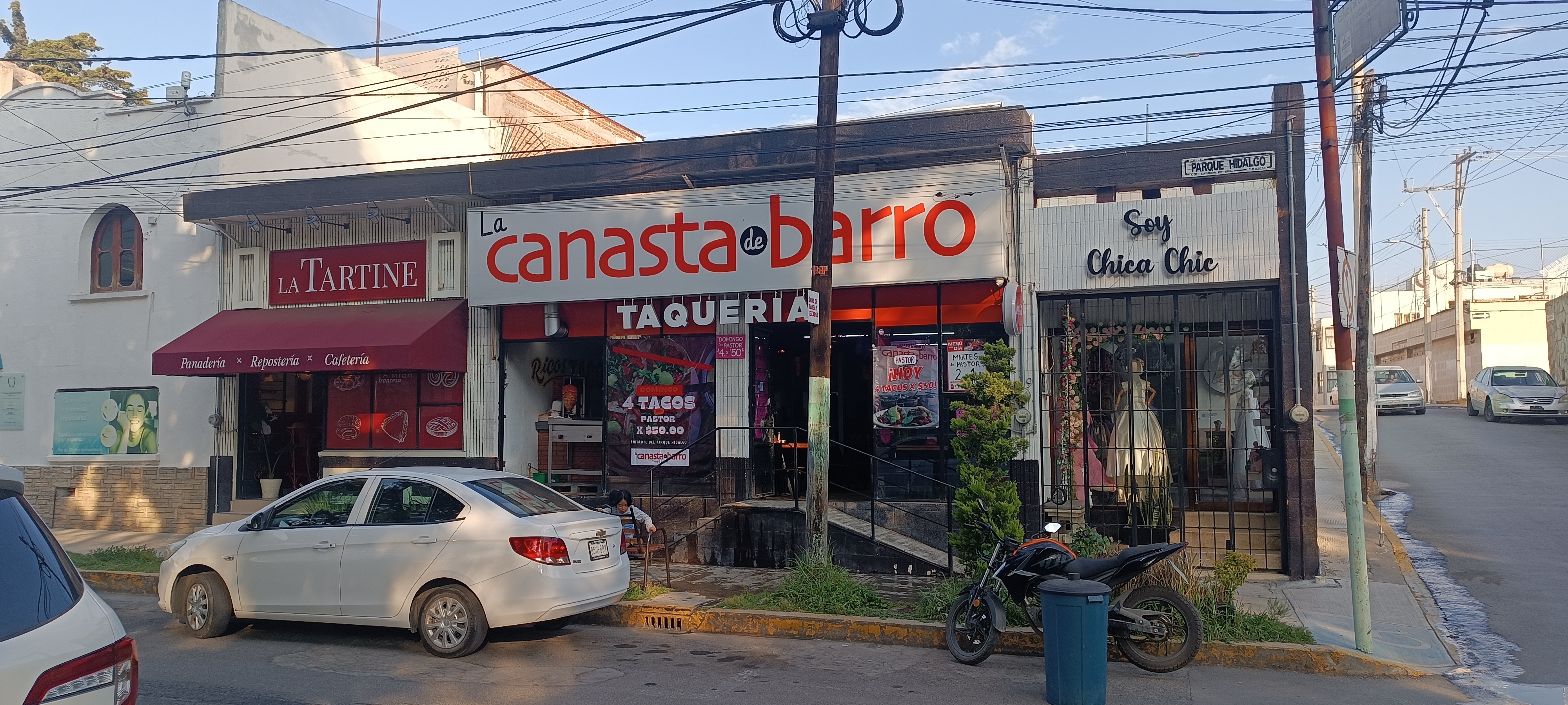 Taqueria La Canasta de Barro image 1