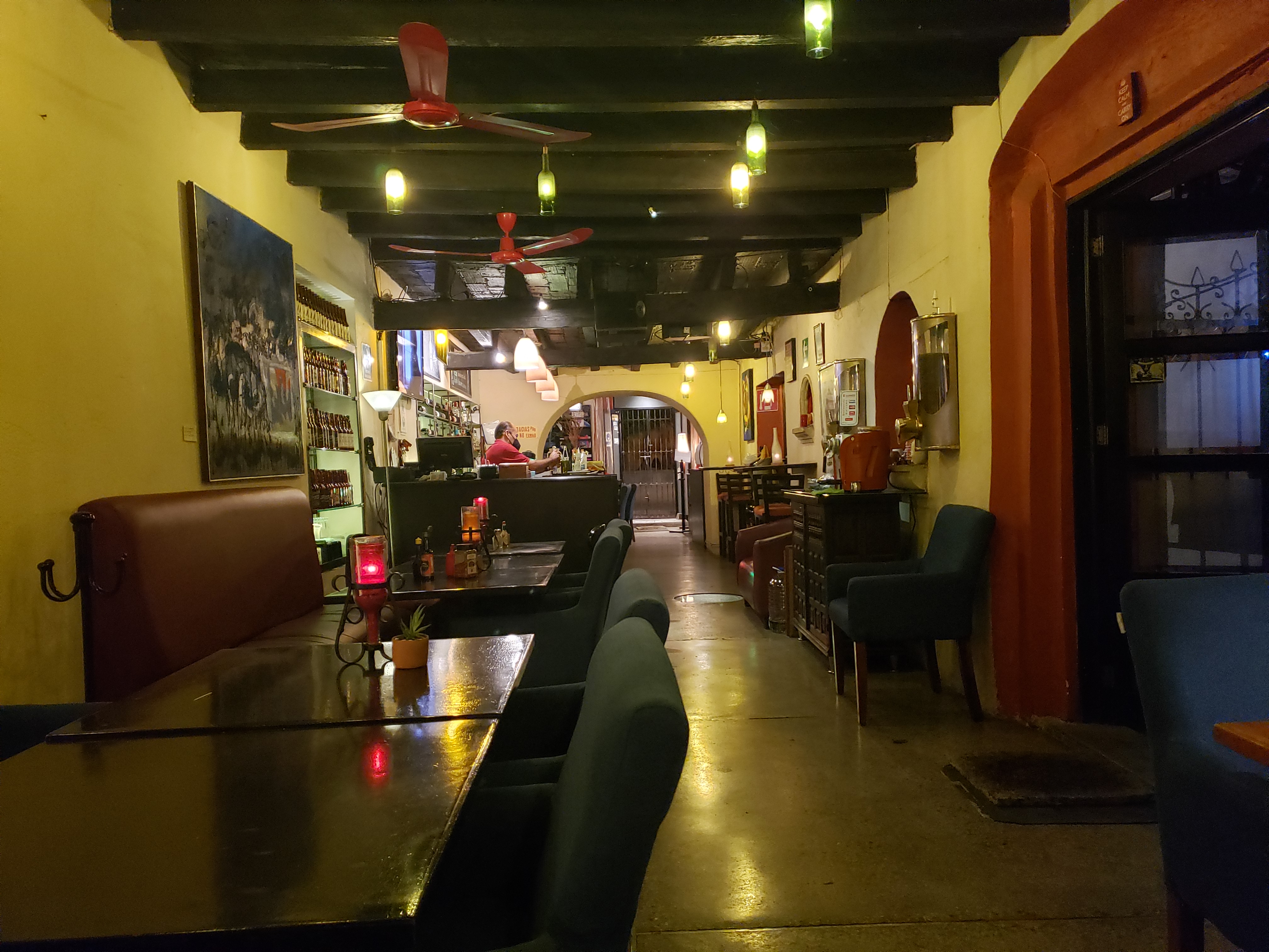 Restaurante La Costumbre Delicatessen image 1