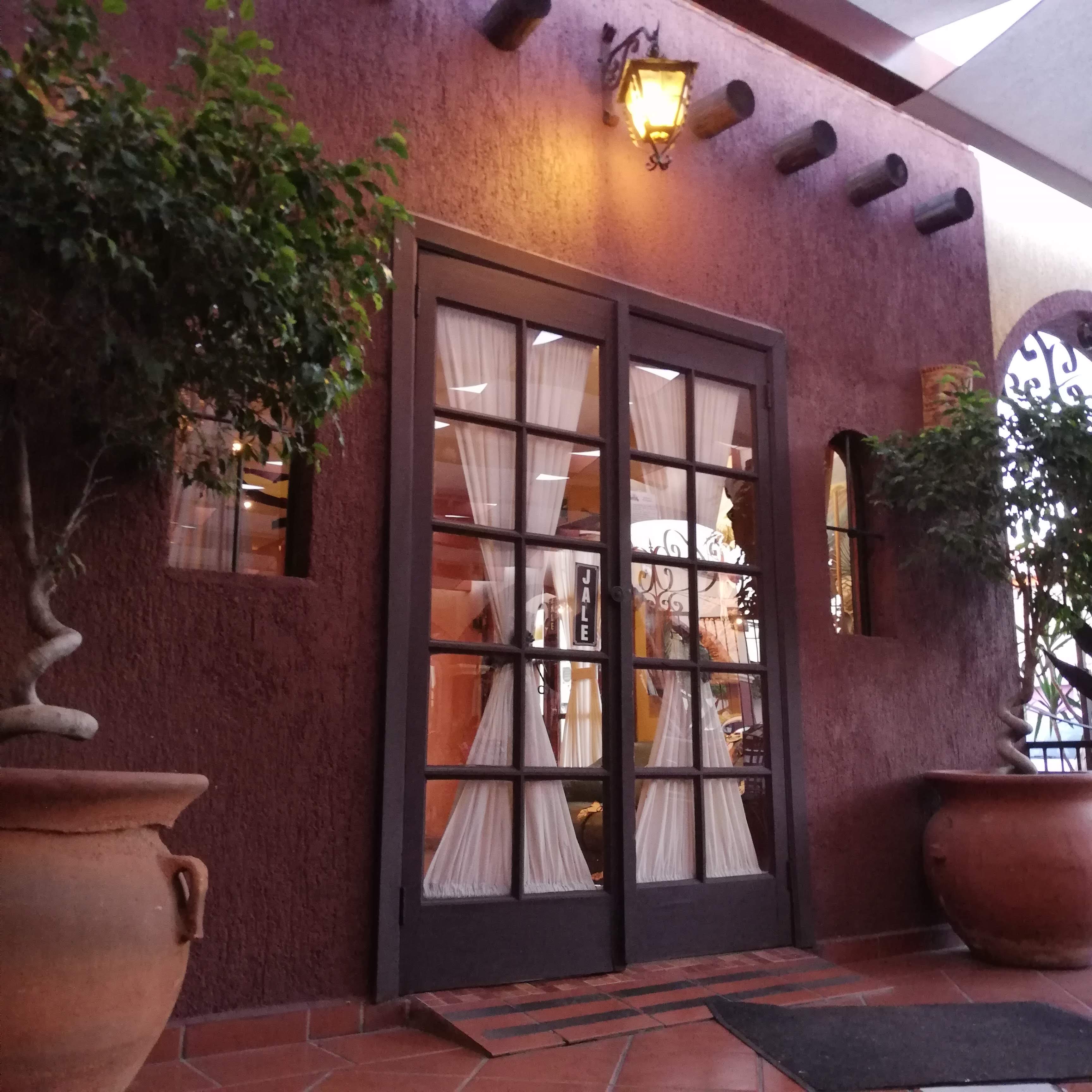 Los Magueyes image 1