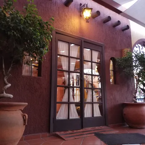 Los Magueyes image 1