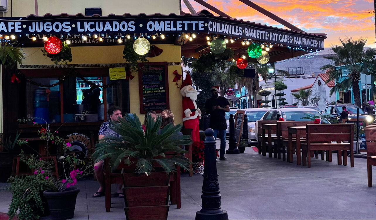 El Azteca image 1