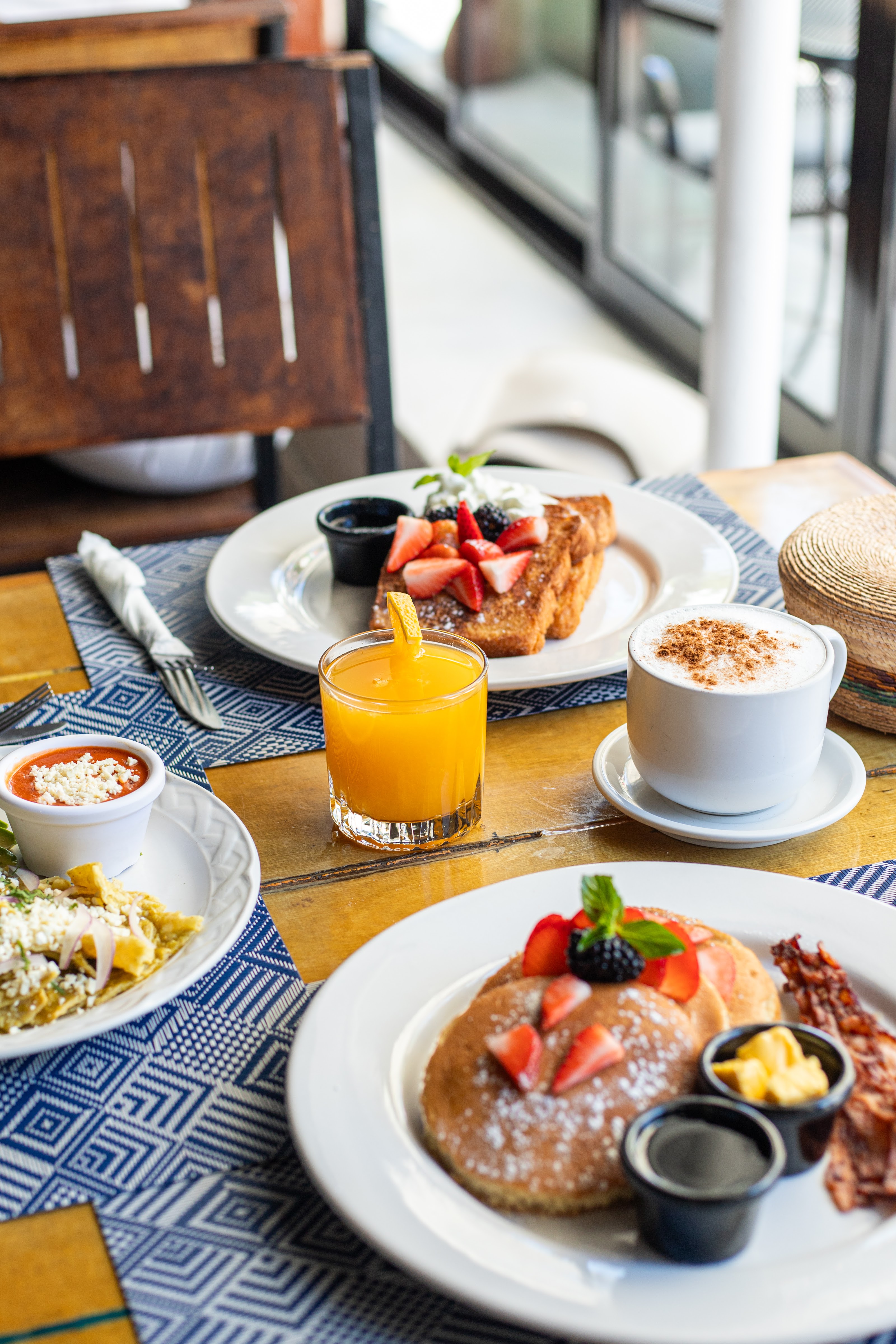 La 16 Mesa Mexicana image 2