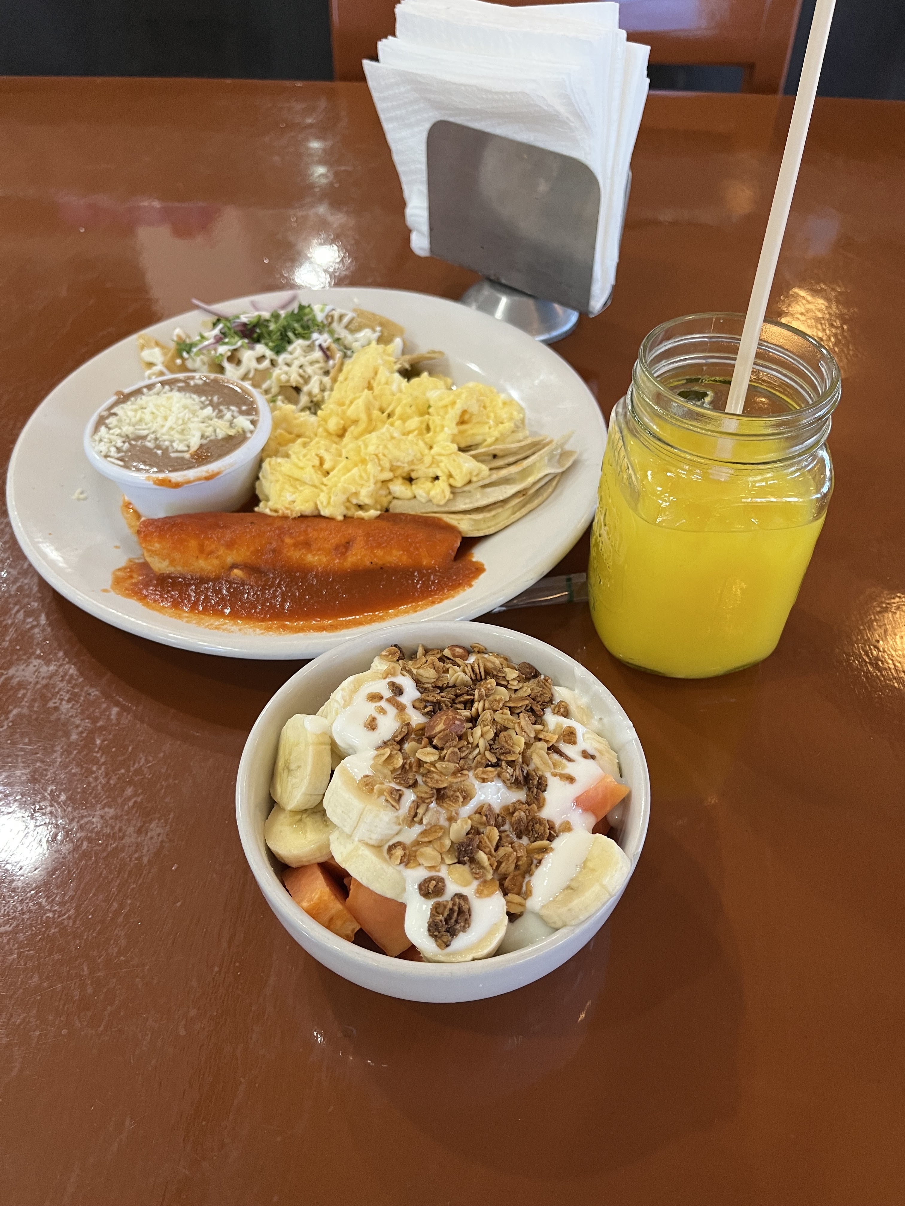 La Mesa Del Angel Restaurant image 2