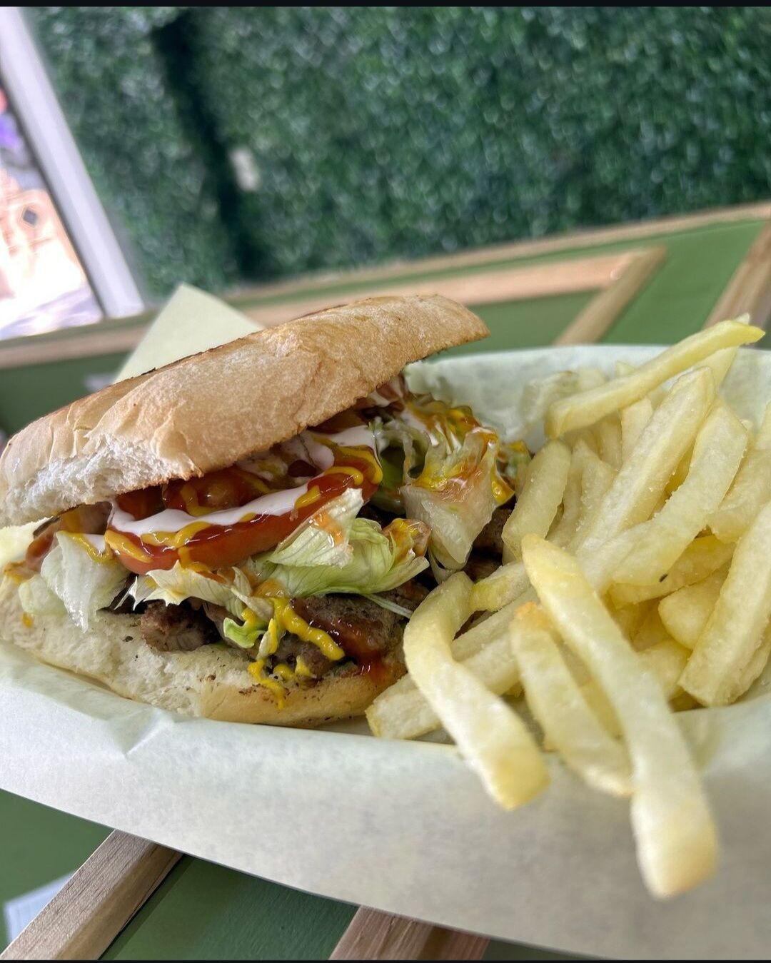olivo snack & food image 9