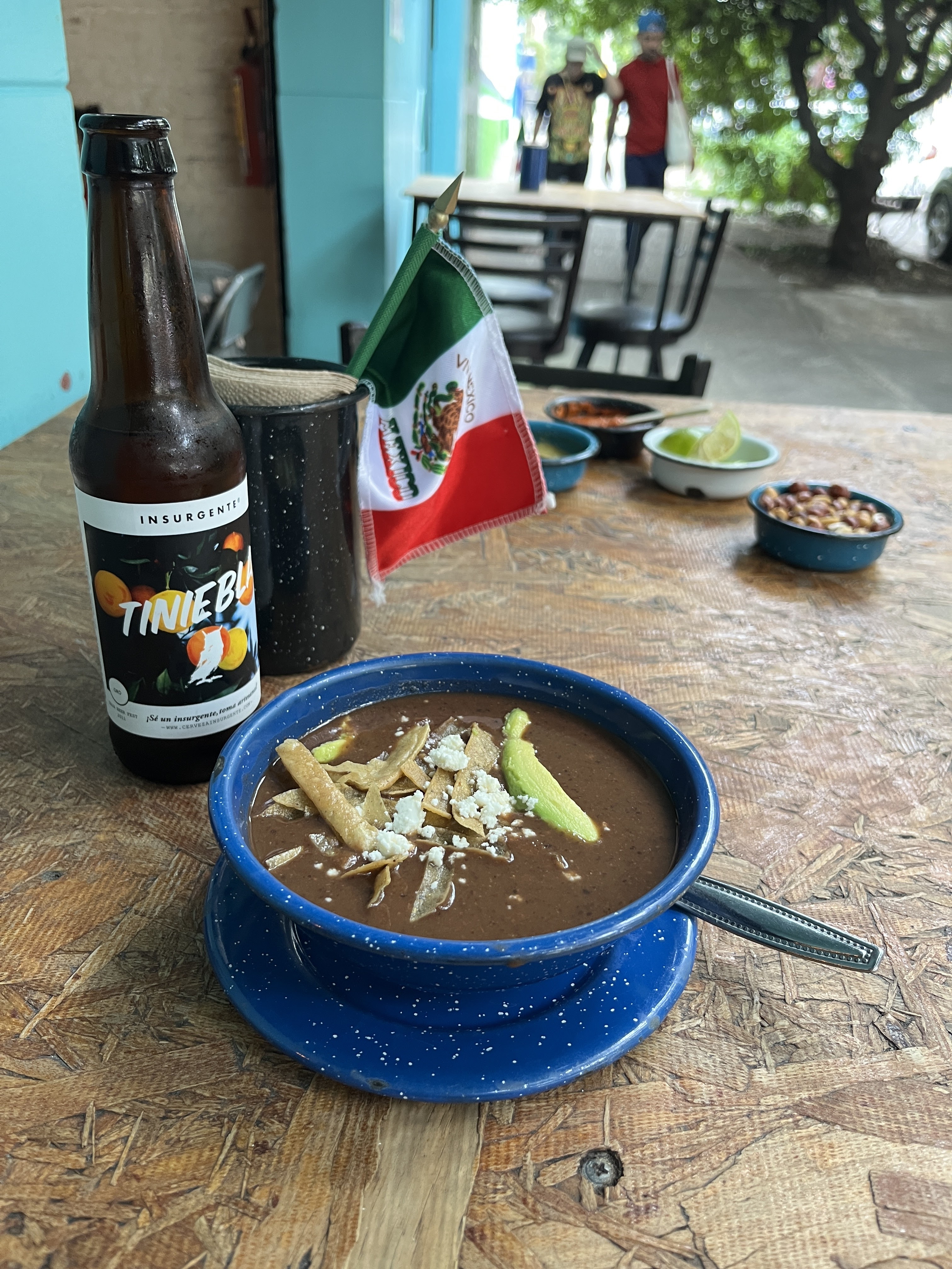 Las Tlayudas, comida casual oaxaqueña image 9