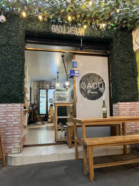 Gadú Vegan image 3