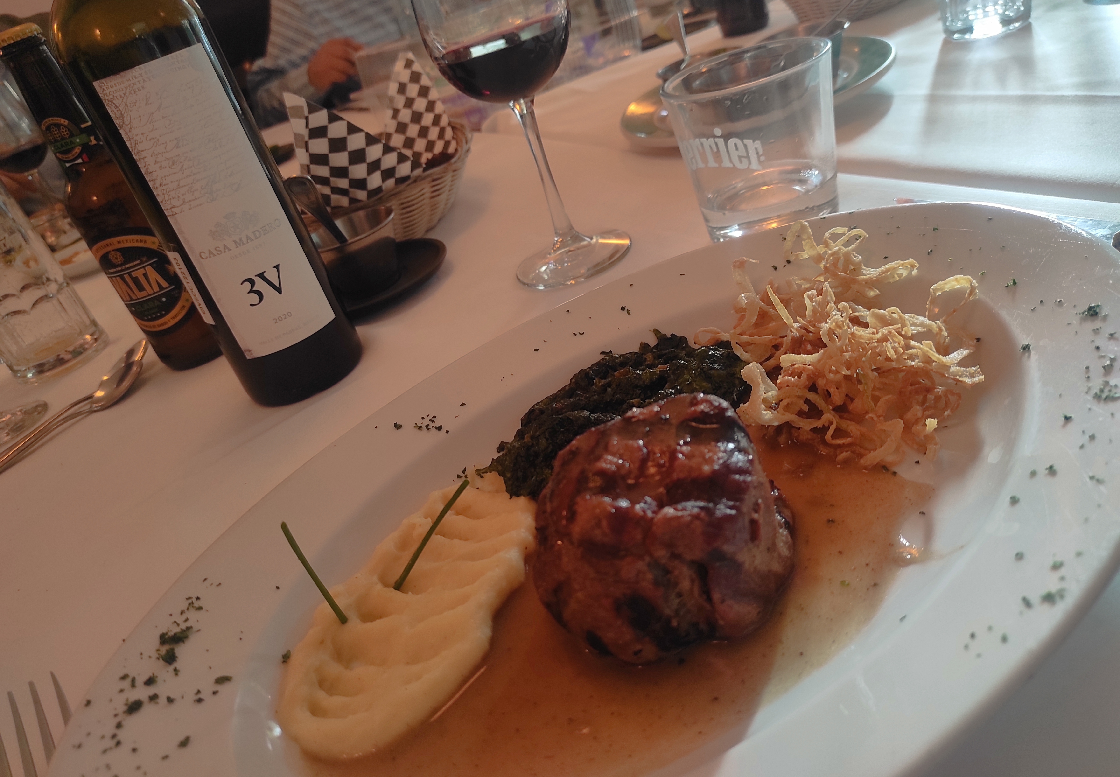 Los Canarios image 9